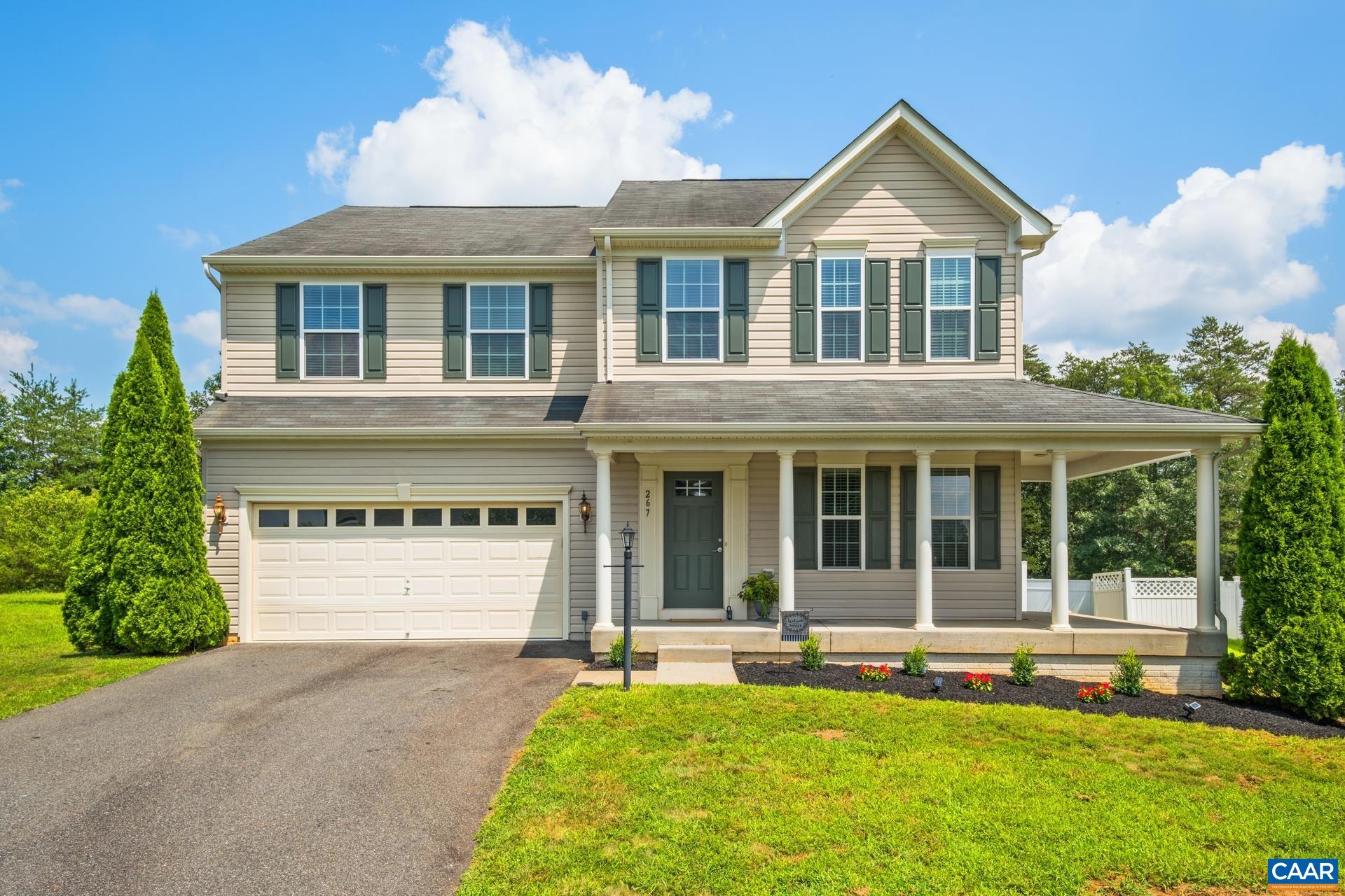 267 LARCHMONT CIR
