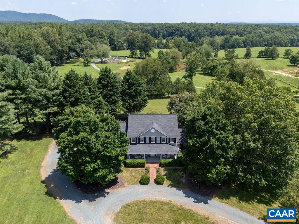 2325 BROWNS GAP TPKE