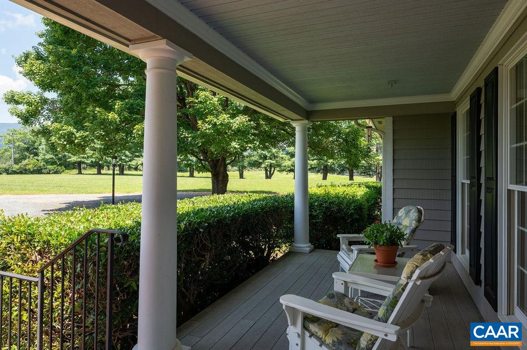 2325 BROWNS GAP TPKE