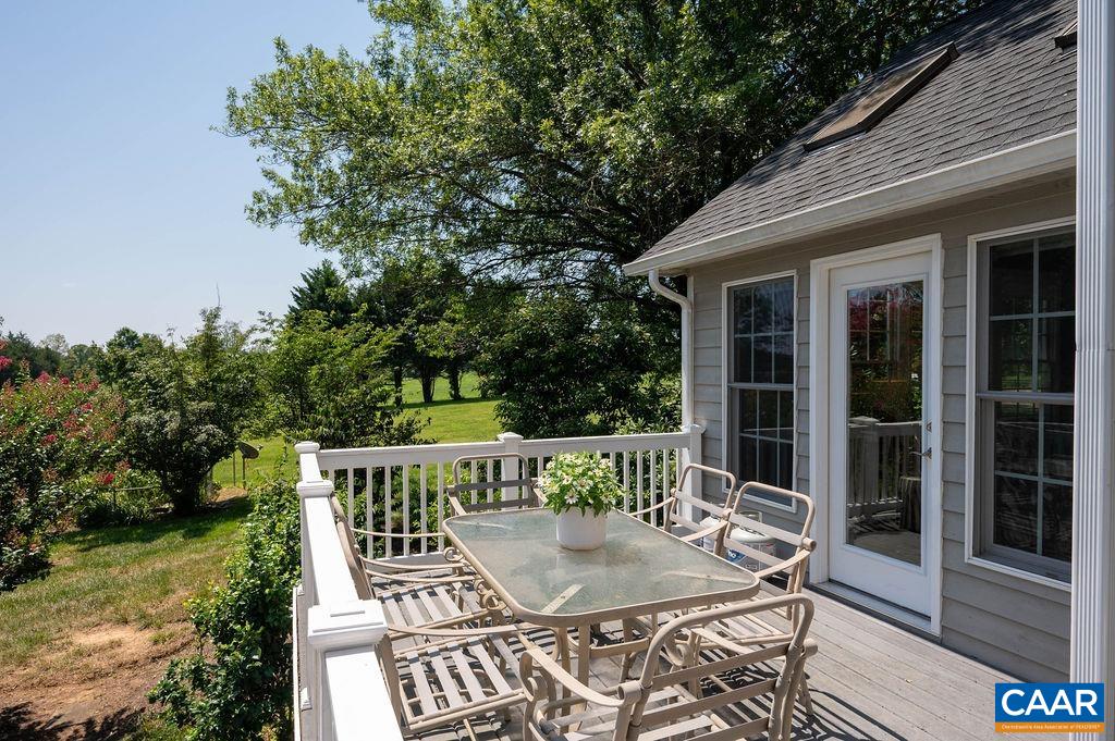 2325 BROWNS GAP TPKE