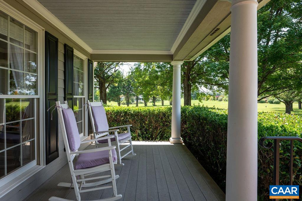 2325 BROWNS GAP TPKE