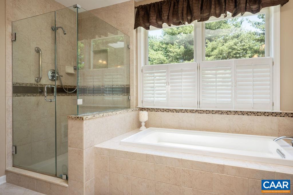 2325 BROWNS GAP TPKE