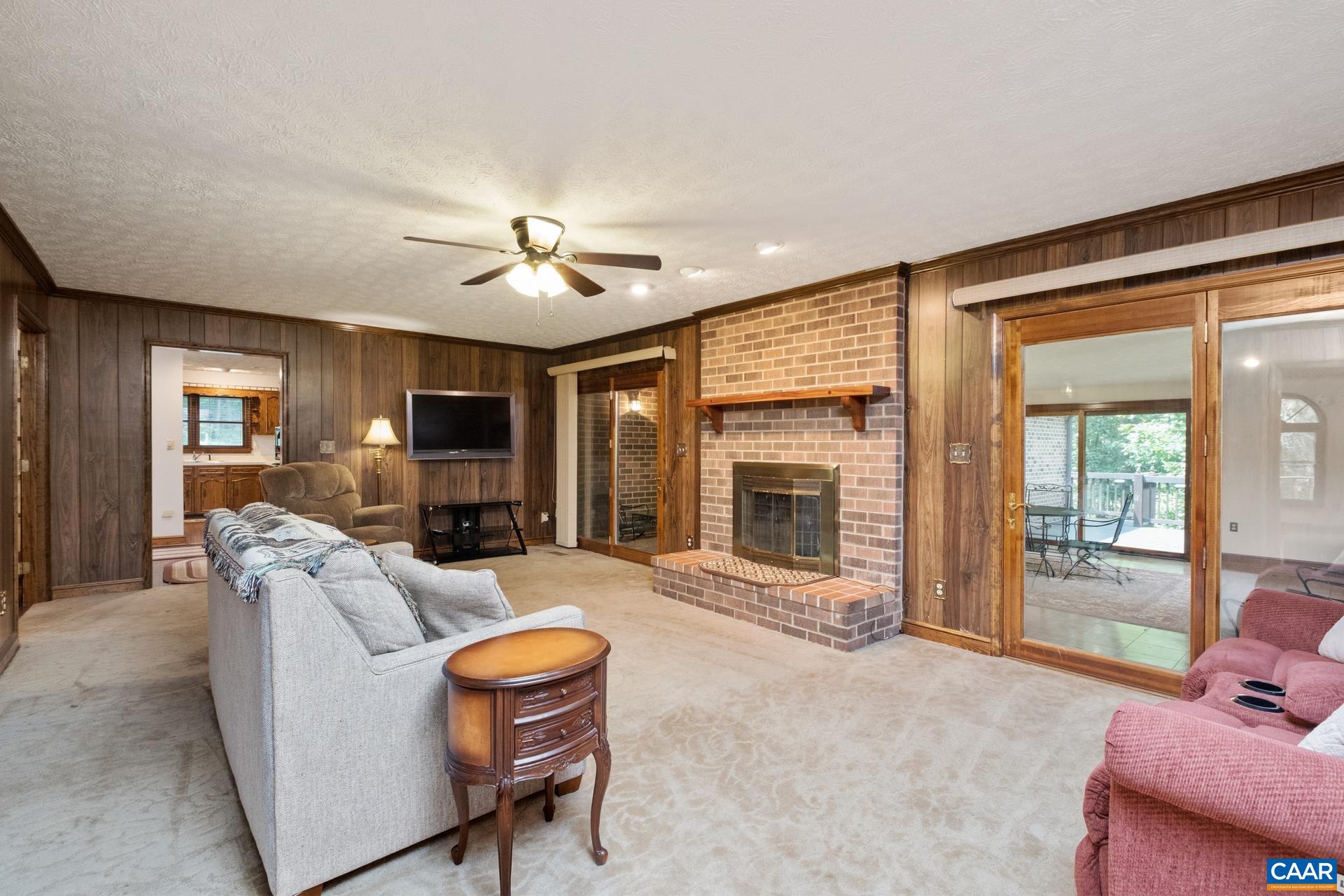 82 BRIAR PATCH LN