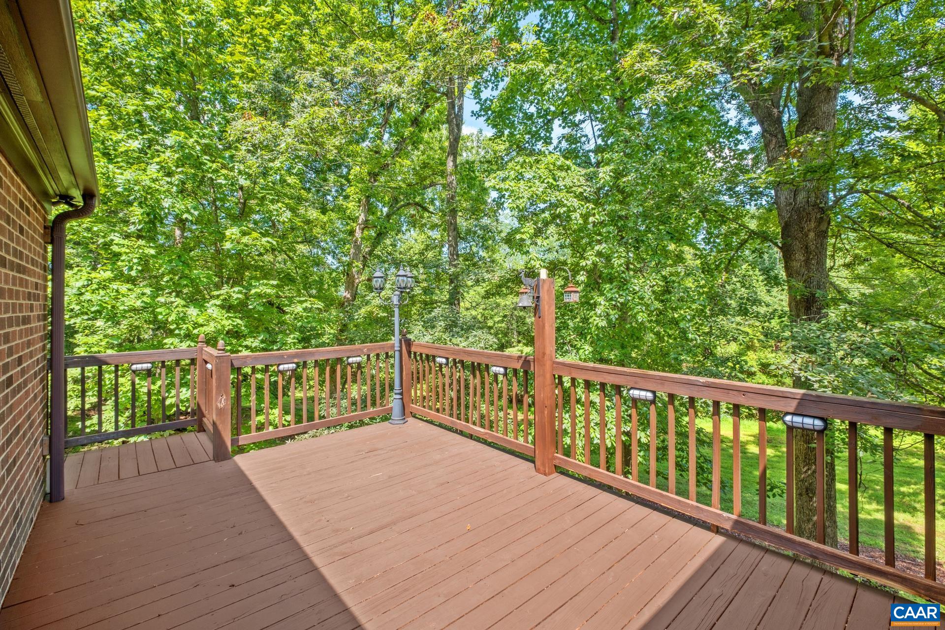 82 BRIAR PATCH LN