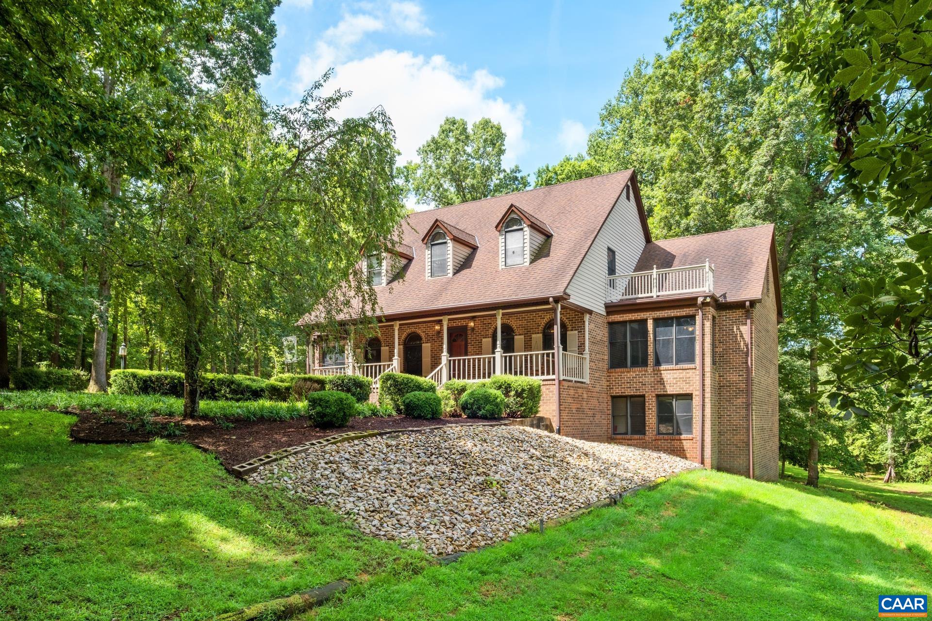 82 BRIAR PATCH LN