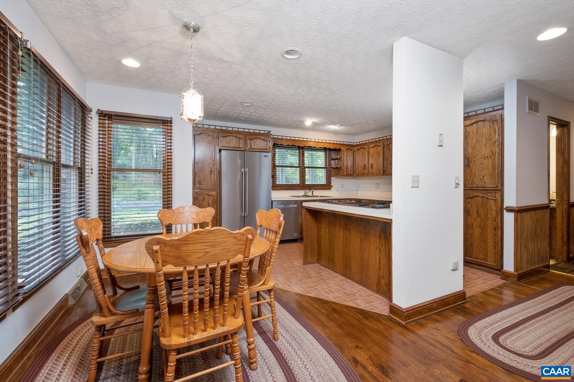 82 BRIAR PATCH LN