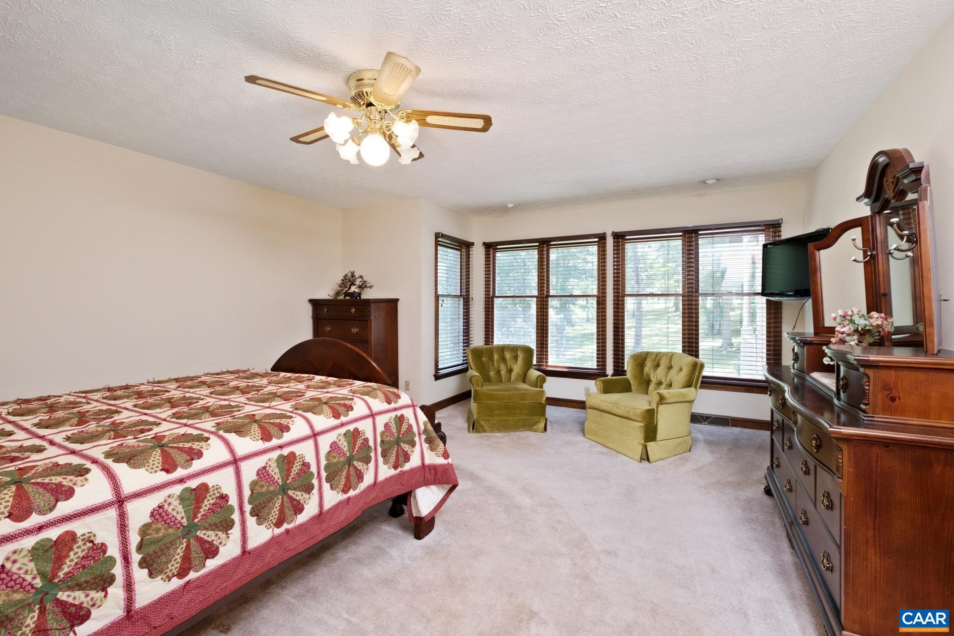 82 BRIAR PATCH LN