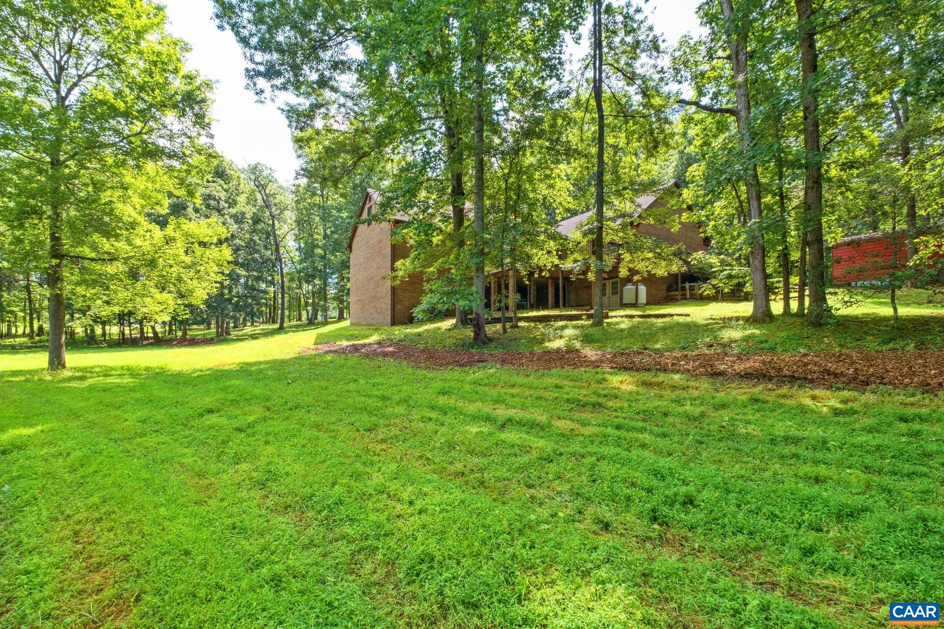 82 BRIAR PATCH LN