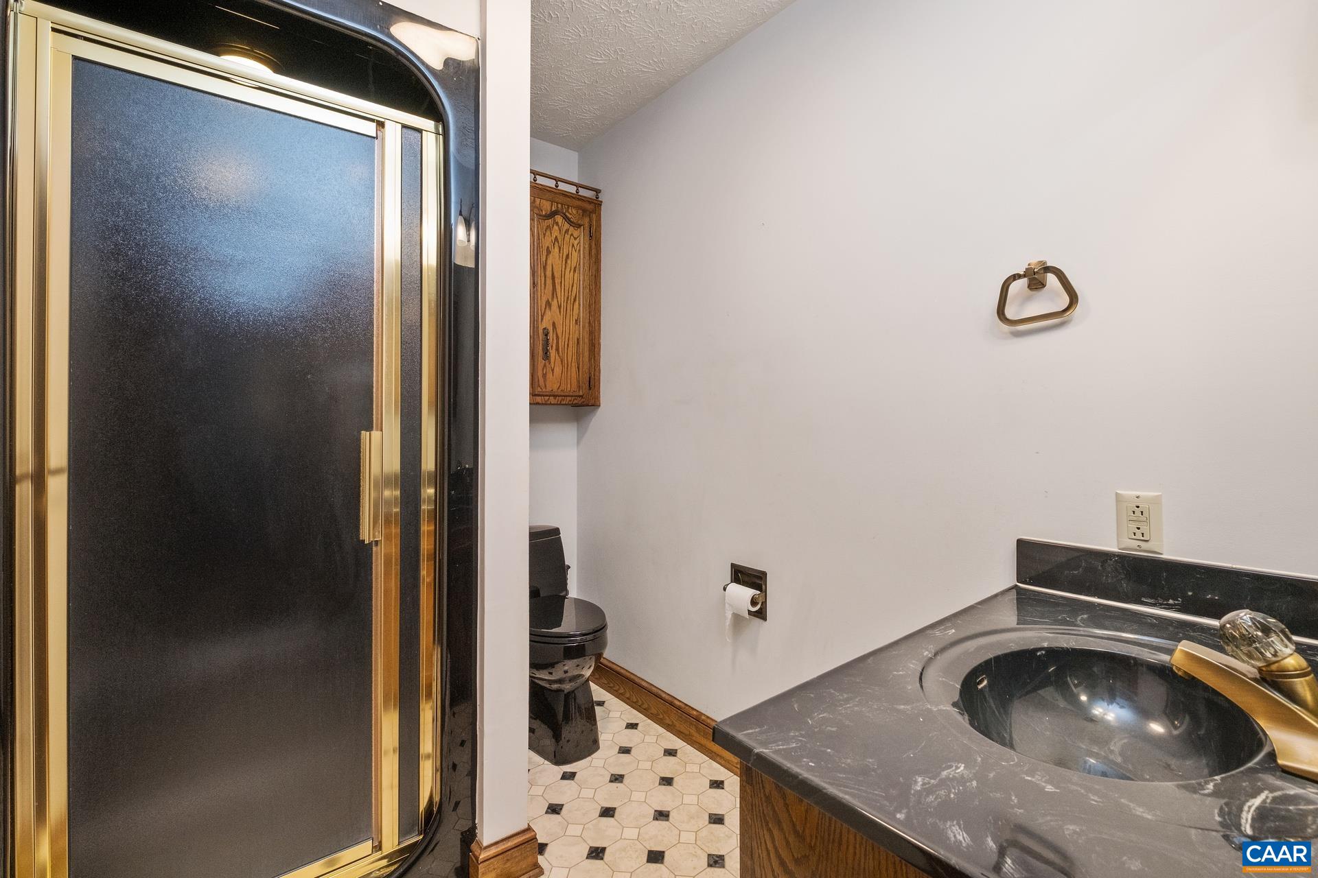 82 BRIAR PATCH LN