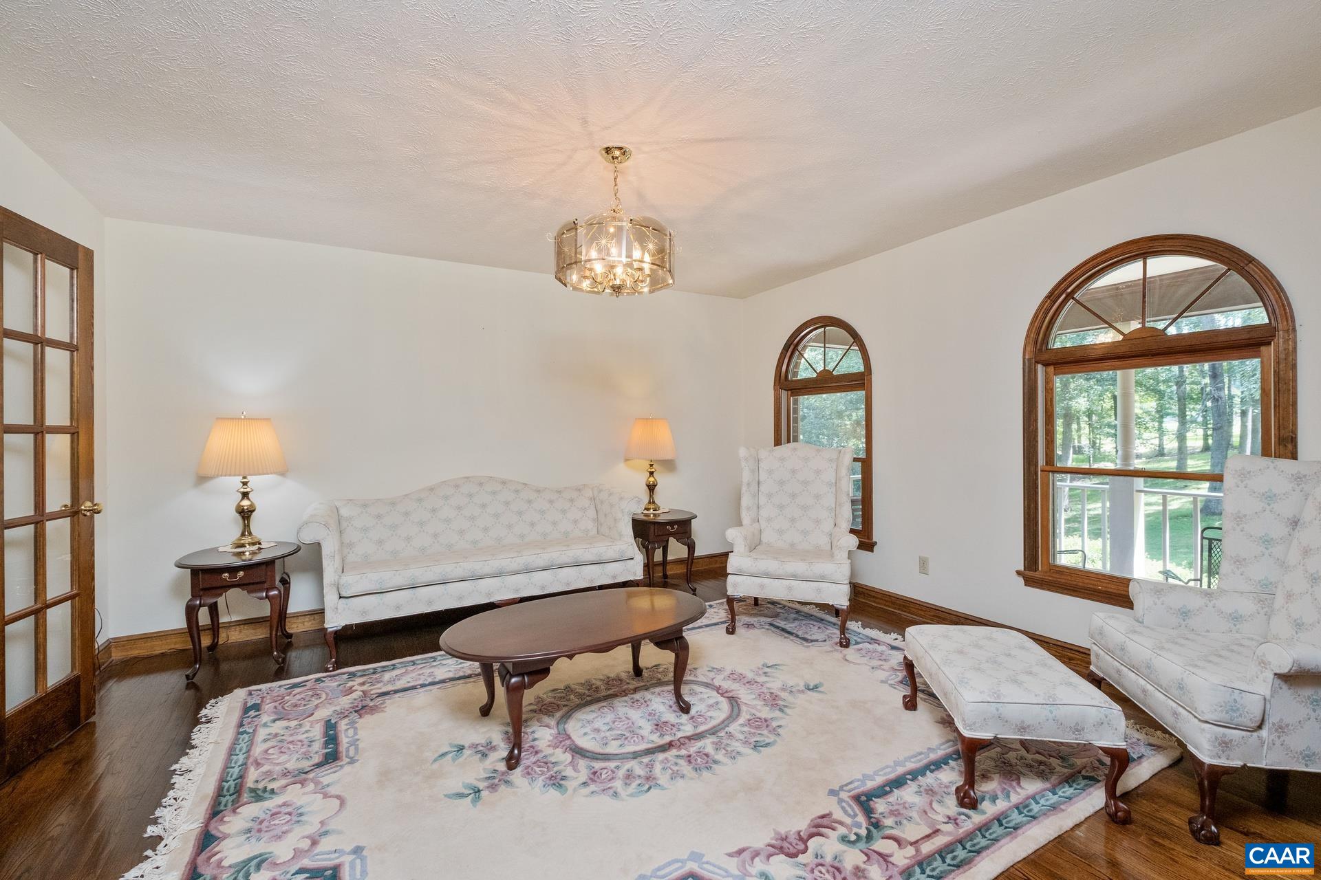 82 BRIAR PATCH LN