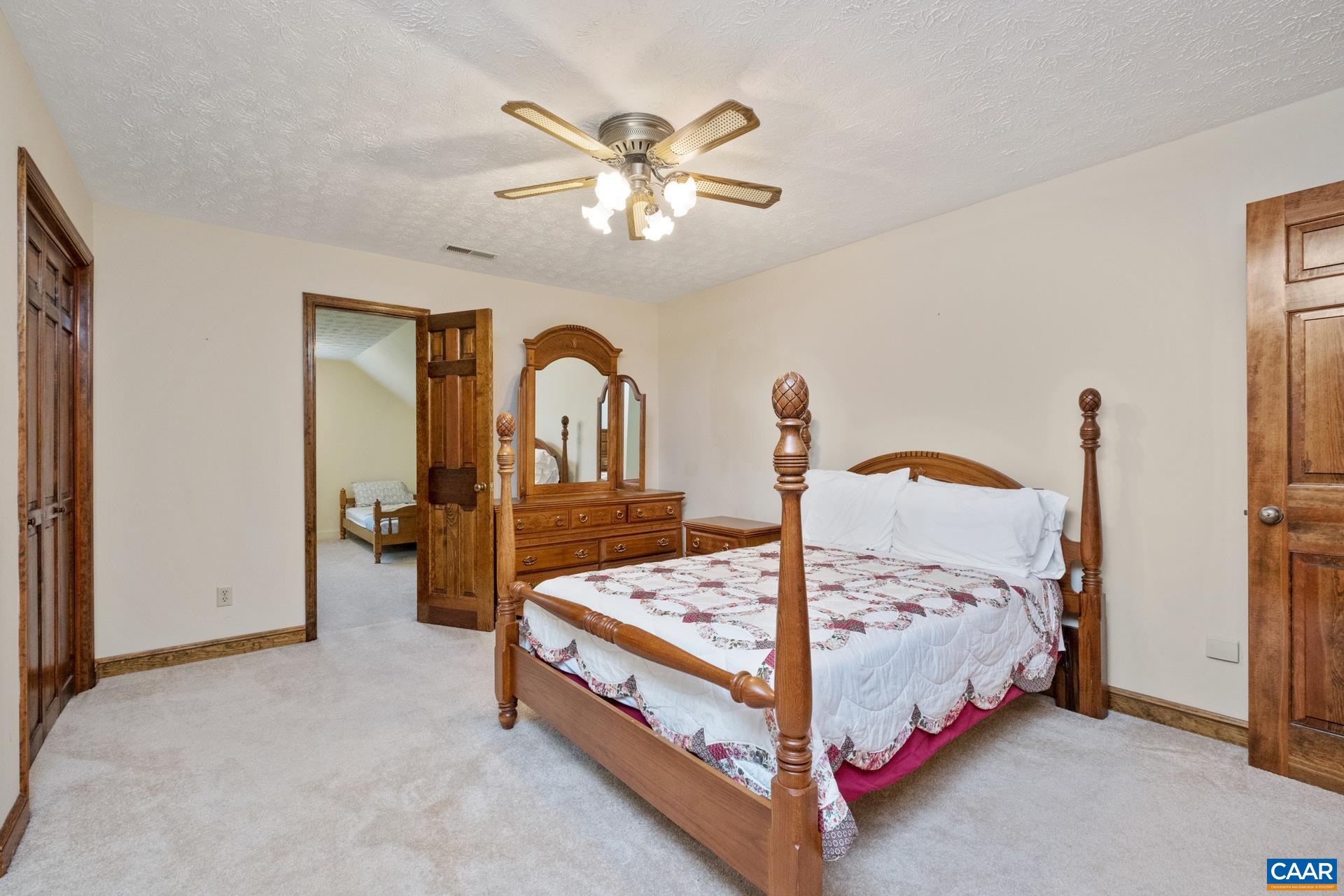82 BRIAR PATCH LN