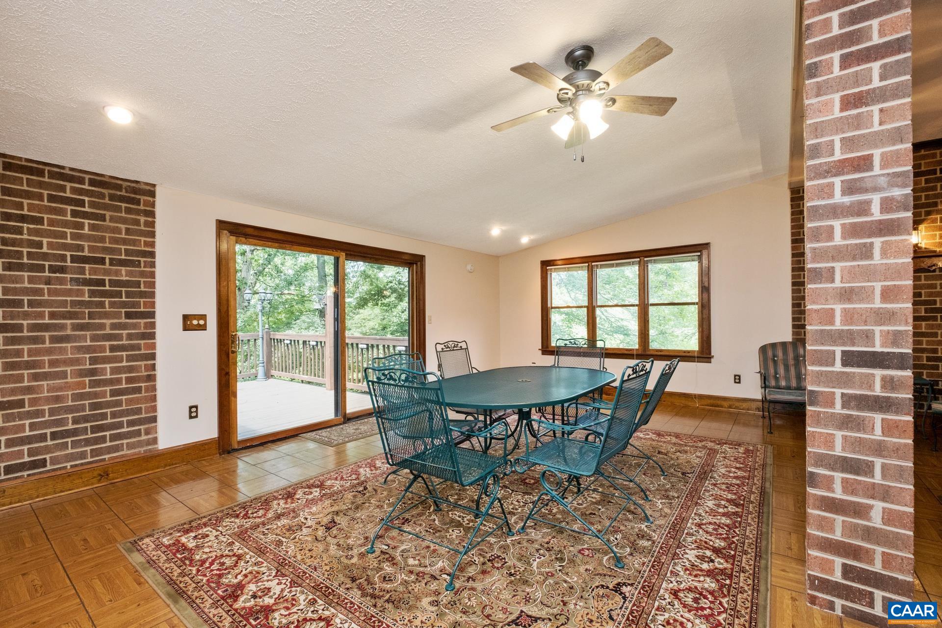 82 BRIAR PATCH LN