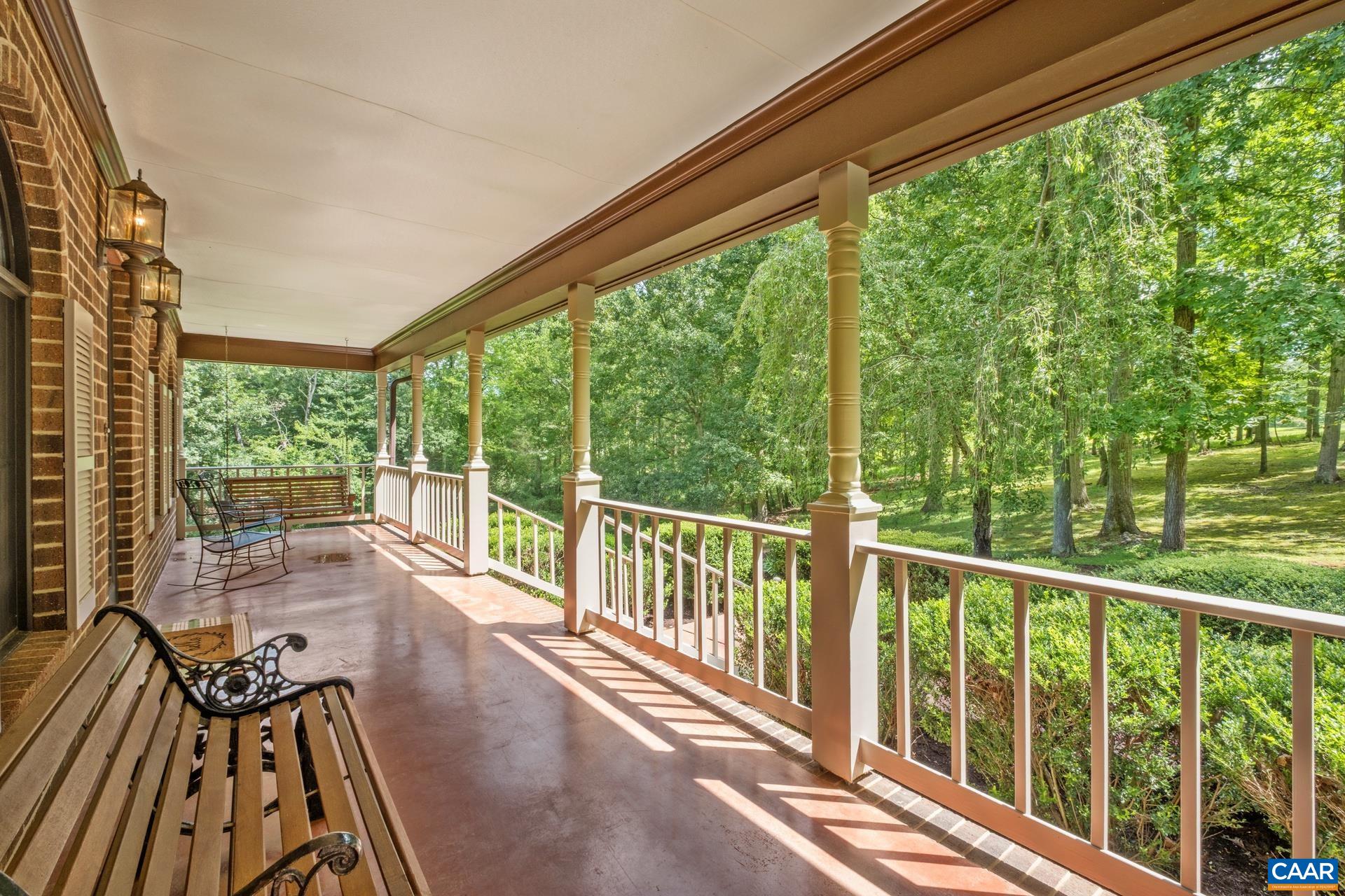 82 BRIAR PATCH LN