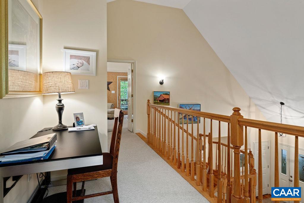 30 CEDAR DR