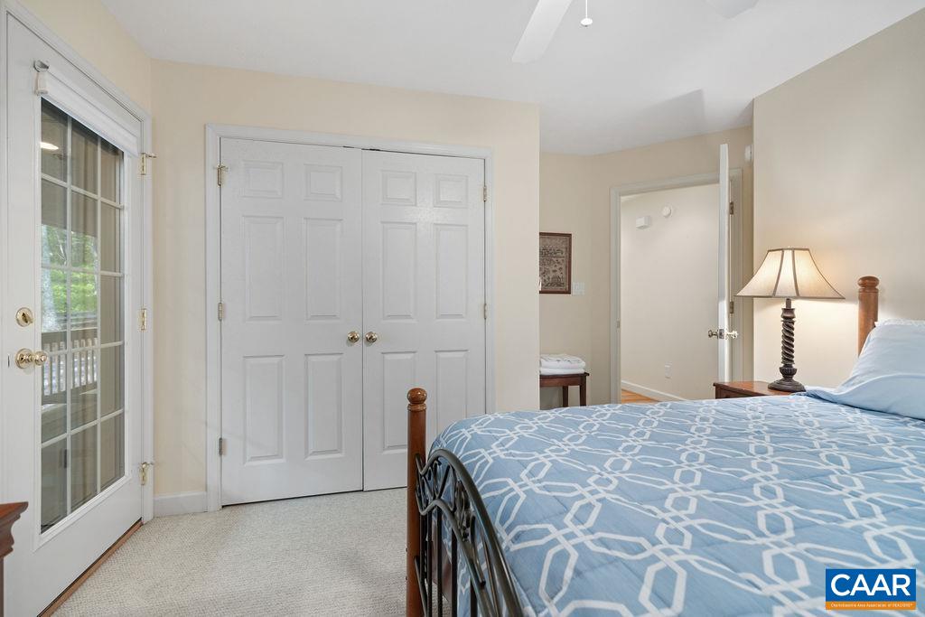 30 CEDAR DR