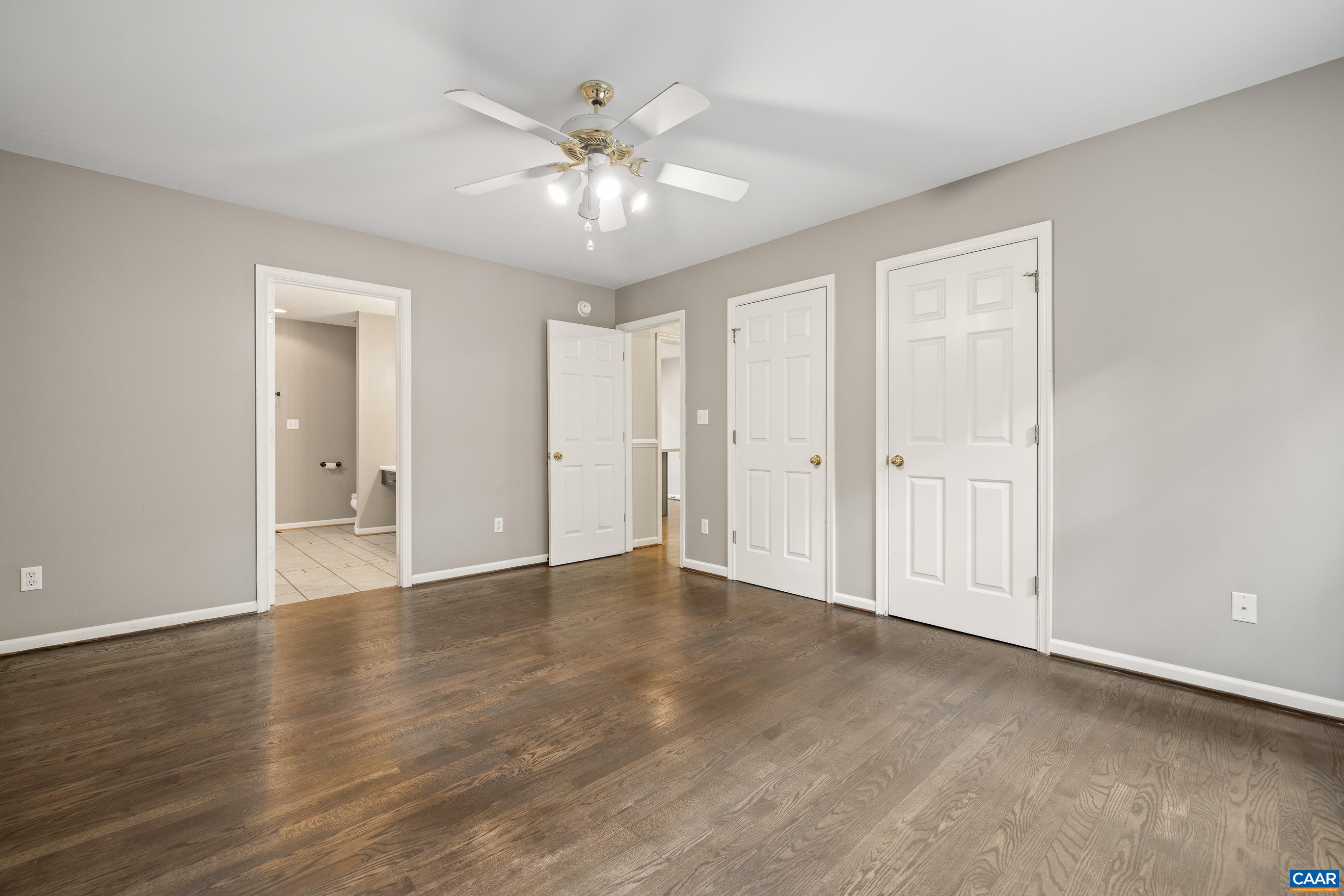 426 JEFFERSON DR