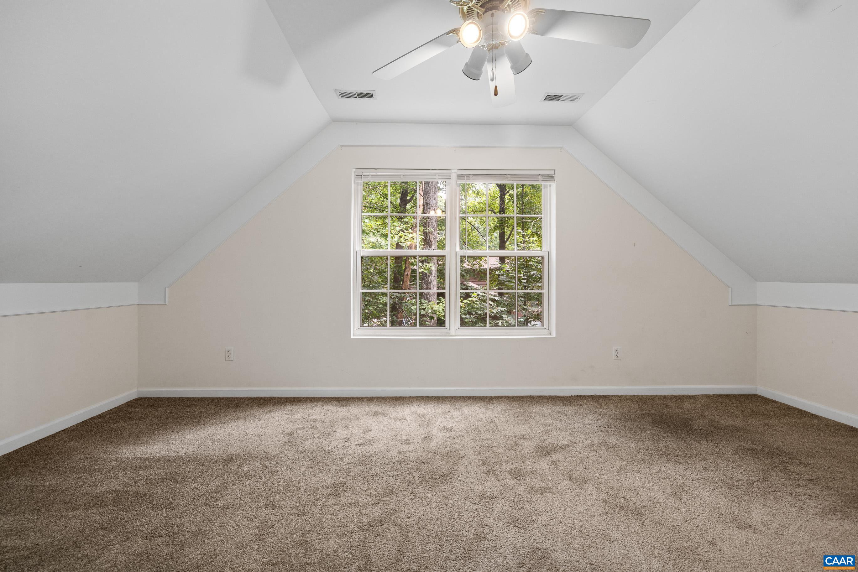 426 JEFFERSON DR