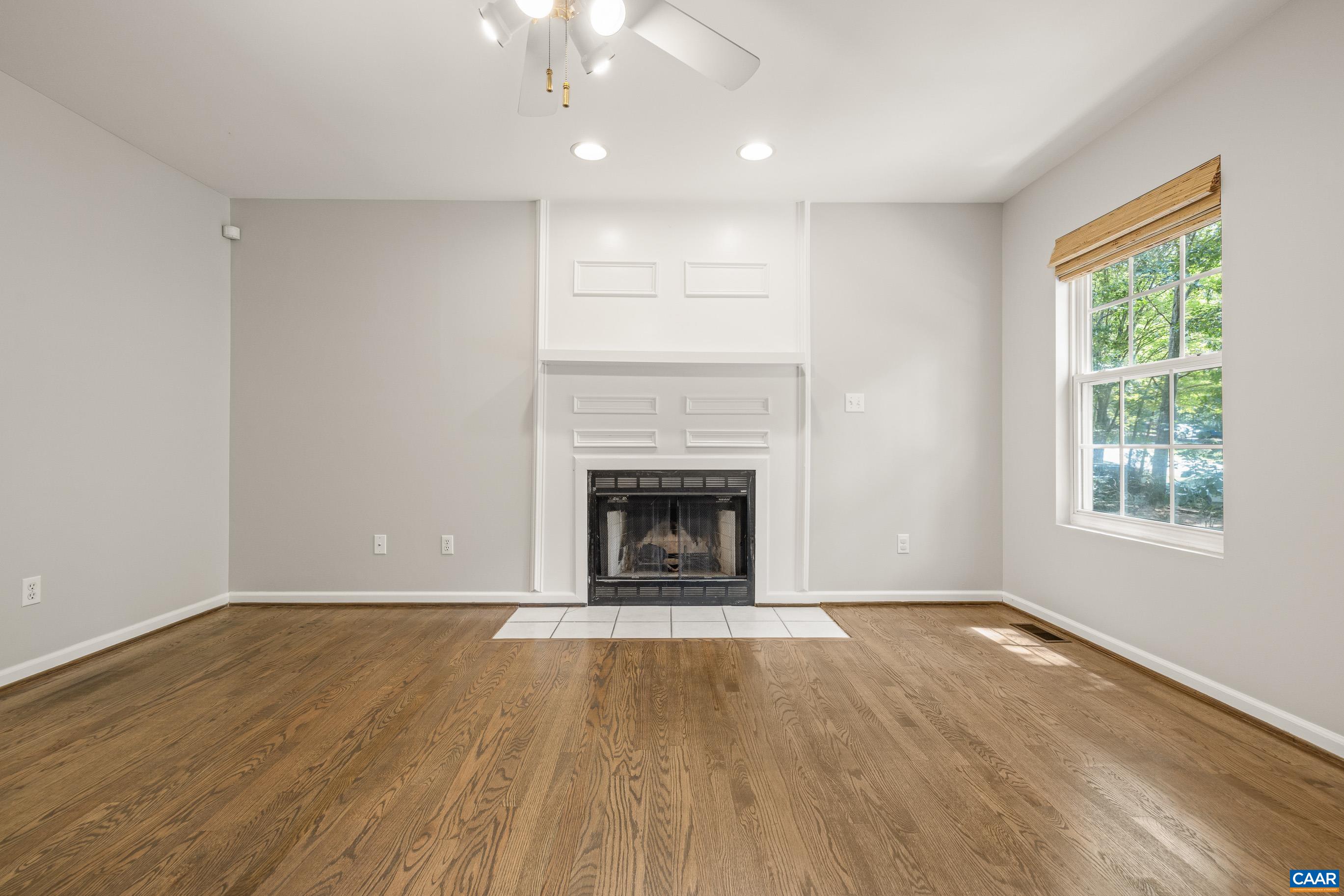426 JEFFERSON DR