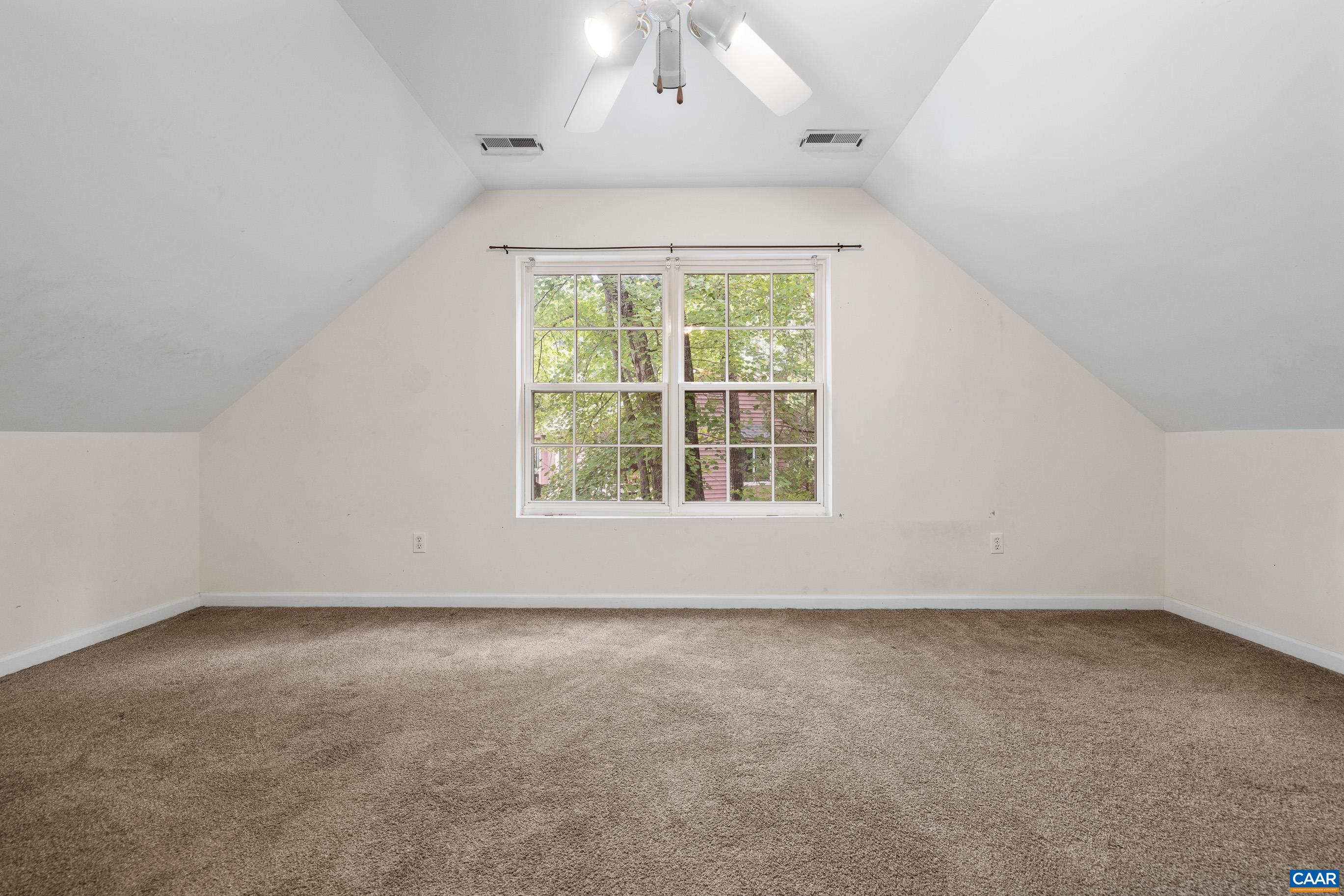 426 JEFFERSON DR