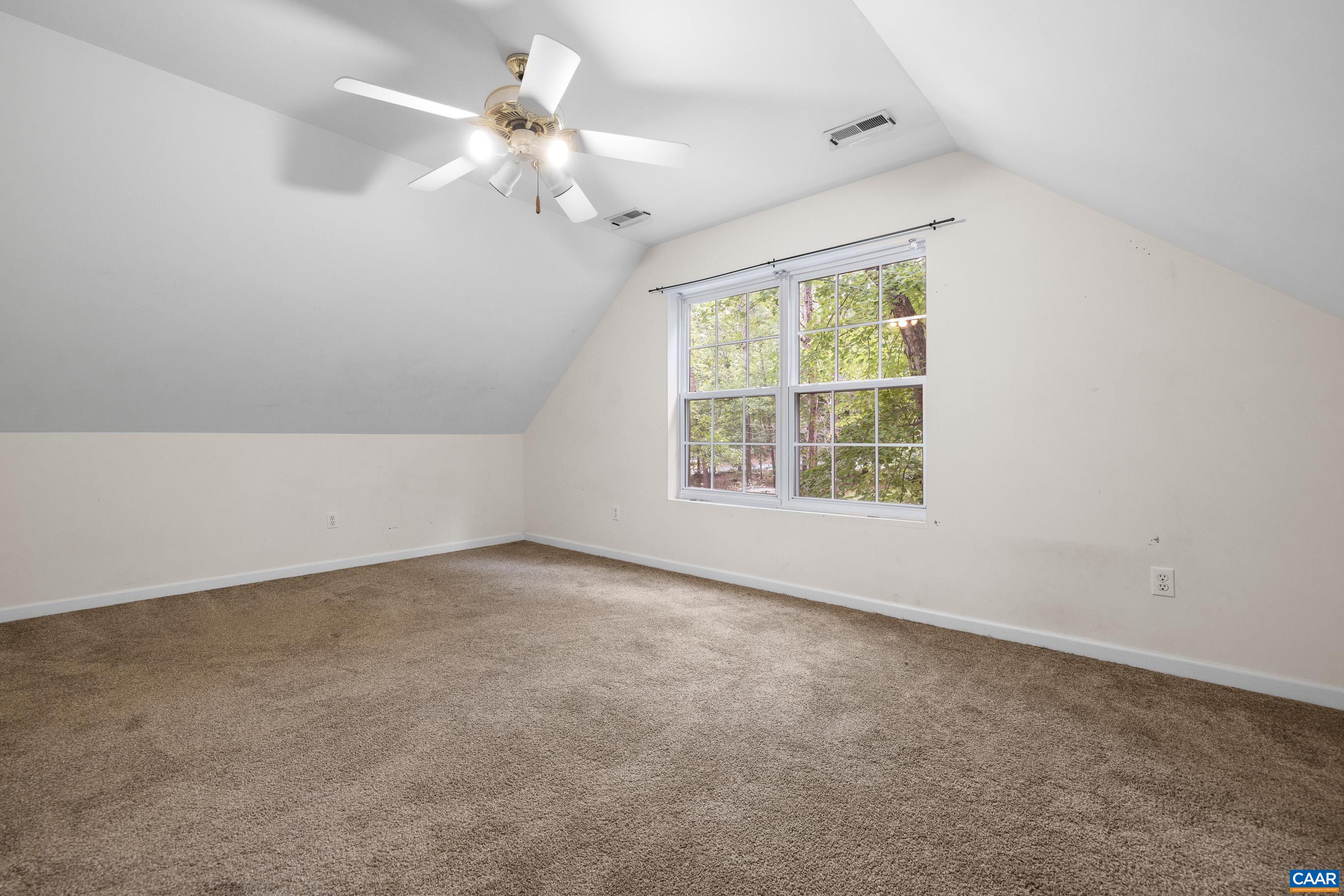 426 JEFFERSON DR
