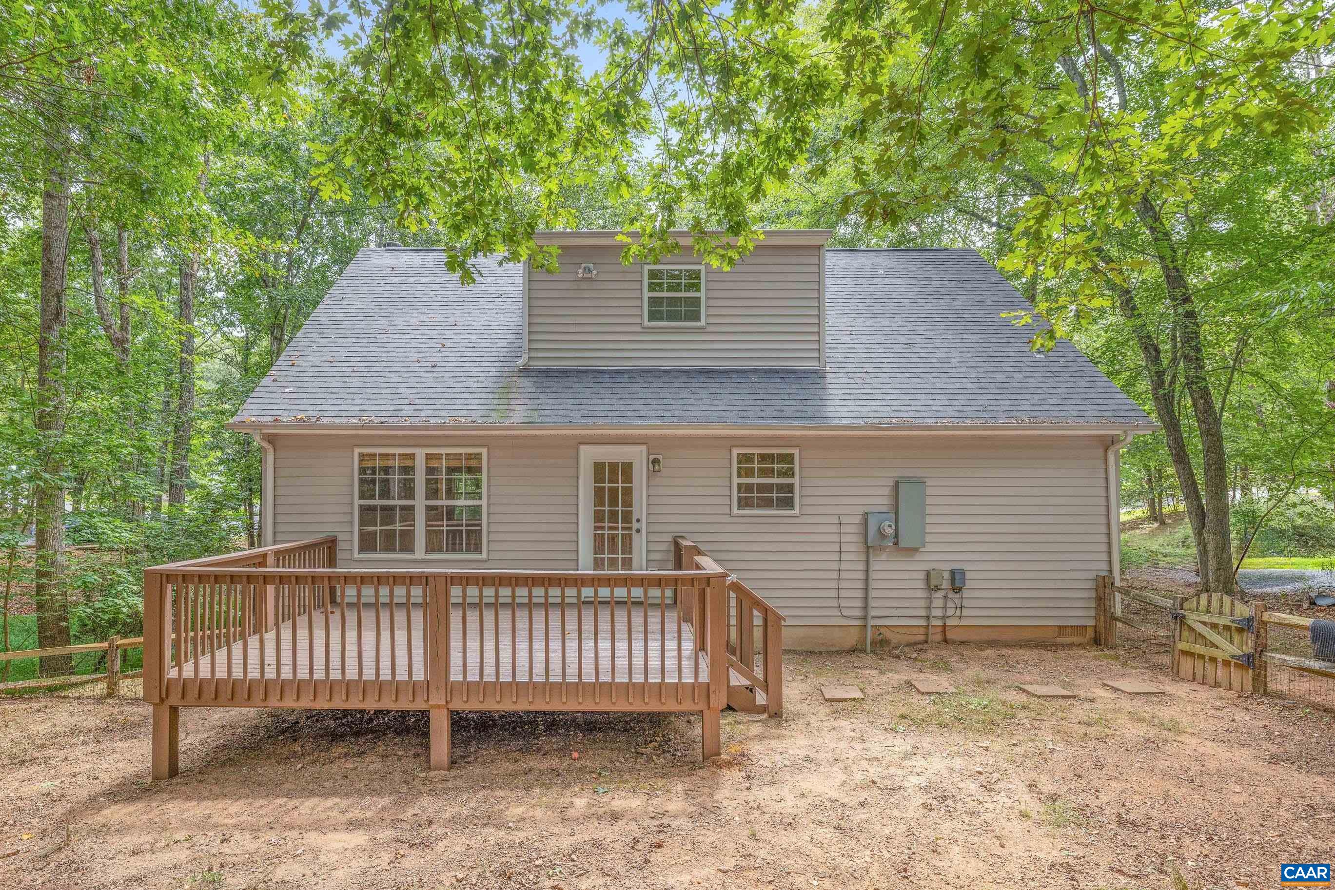 426 JEFFERSON DR
