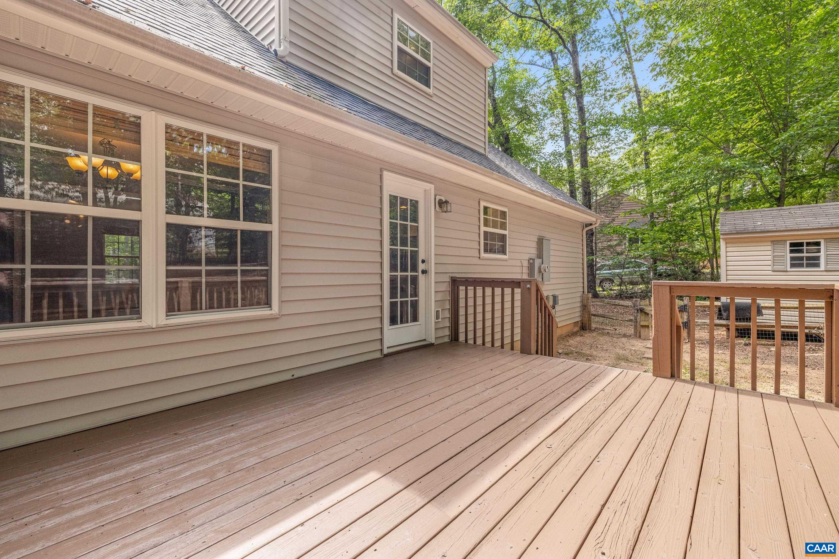 426 JEFFERSON DR