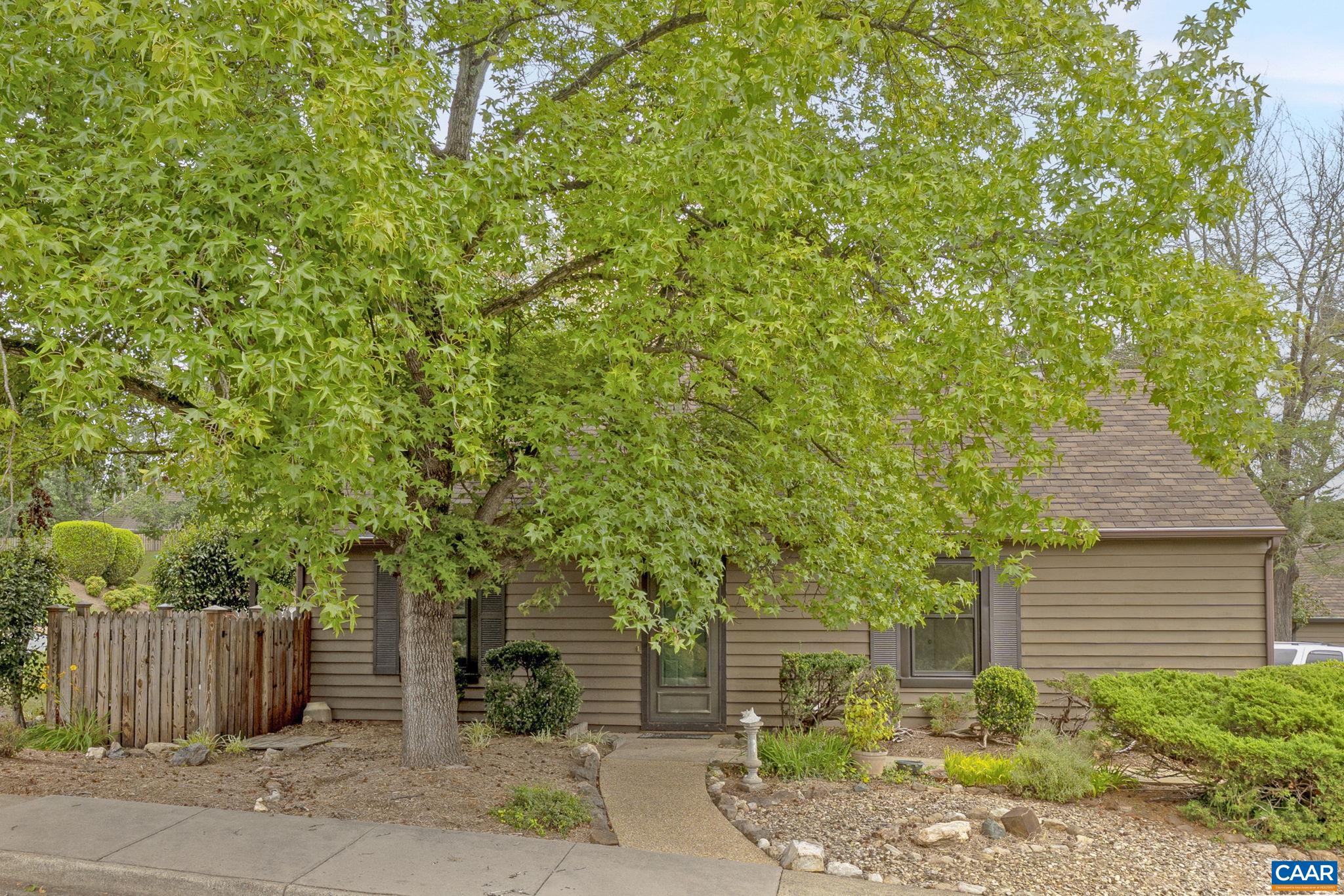 767 EXTON CT