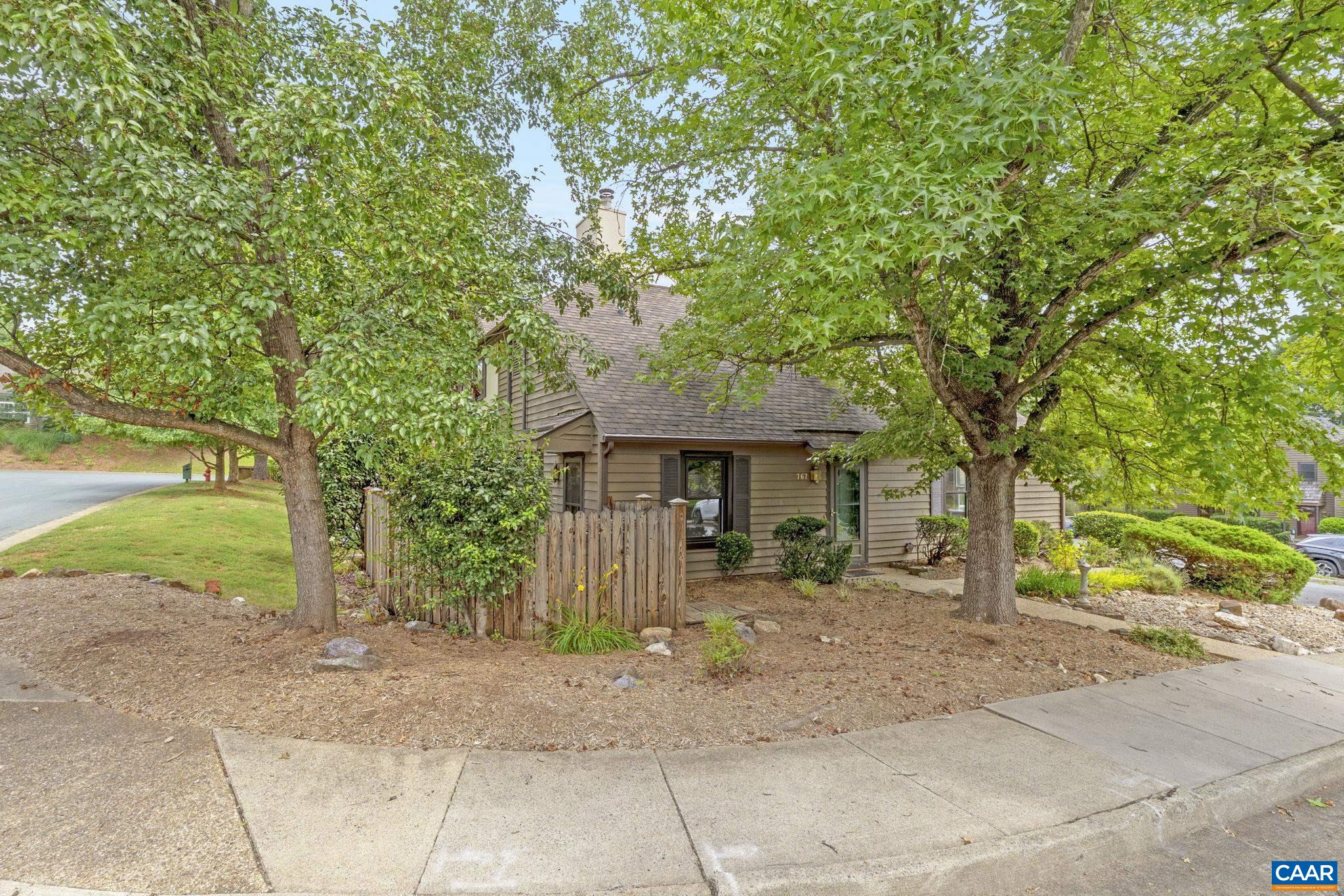 767 EXTON CT