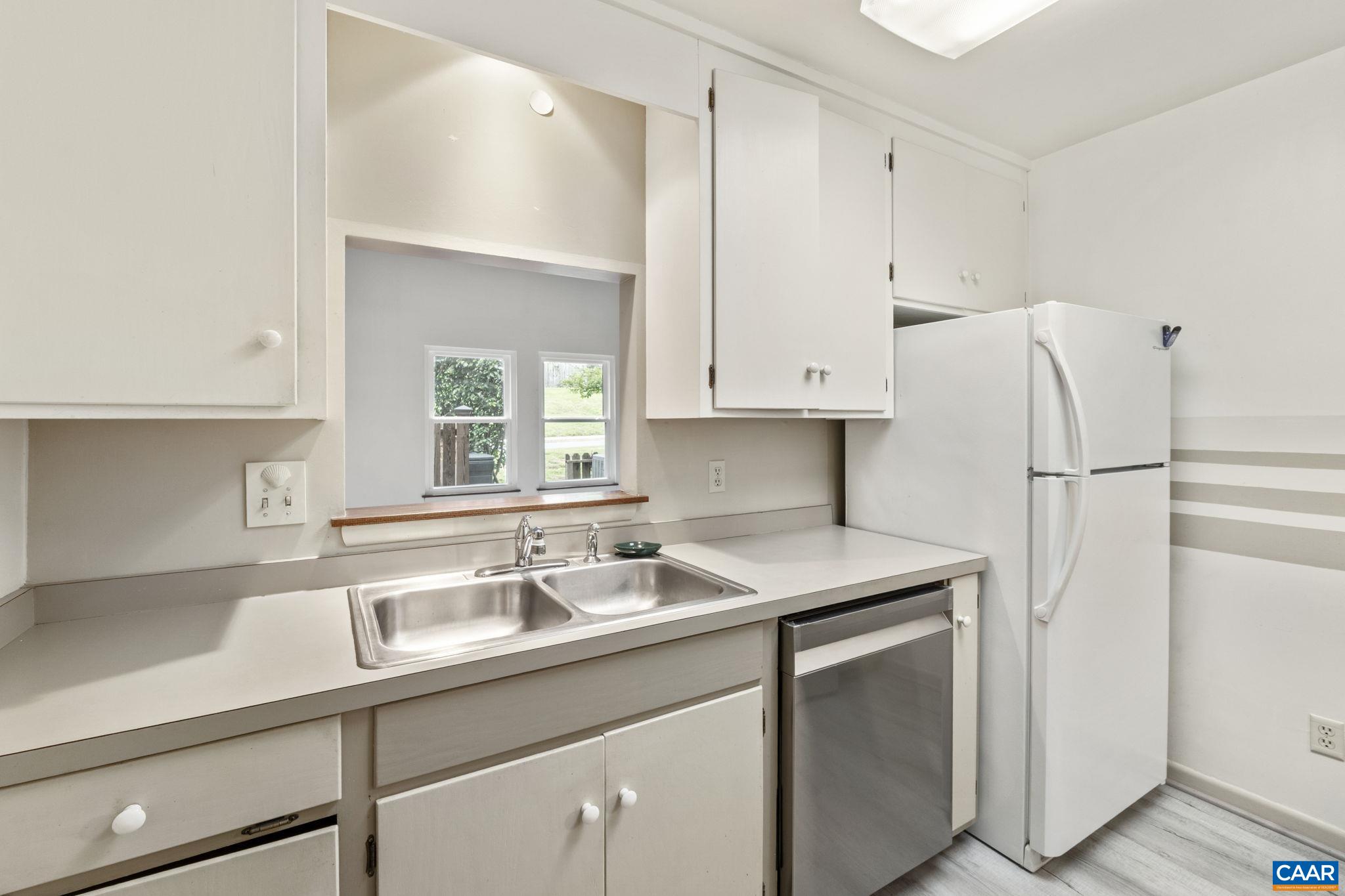 767 EXTON CT