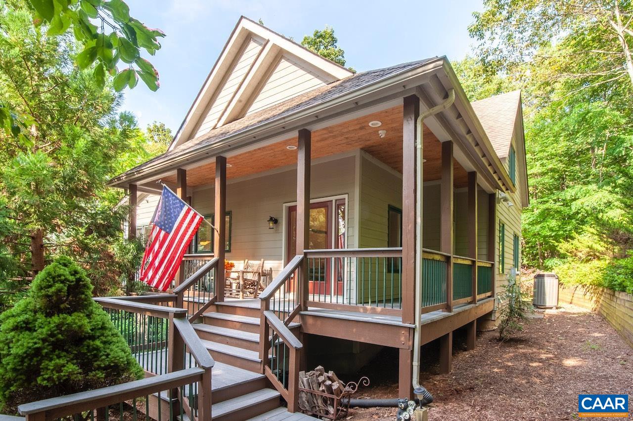 21 WEEPING ROCK LN