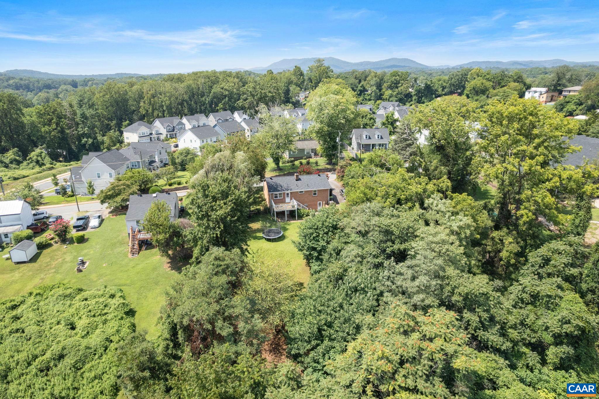 219 HARTMANS MILL RD