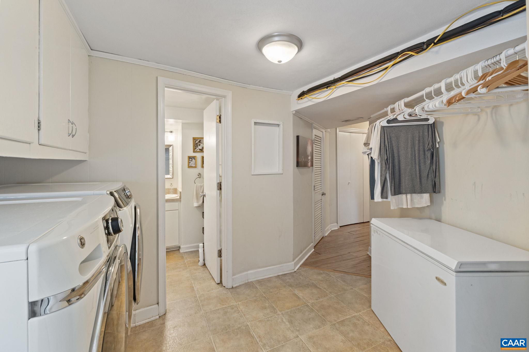 219 HARTMANS MILL RD