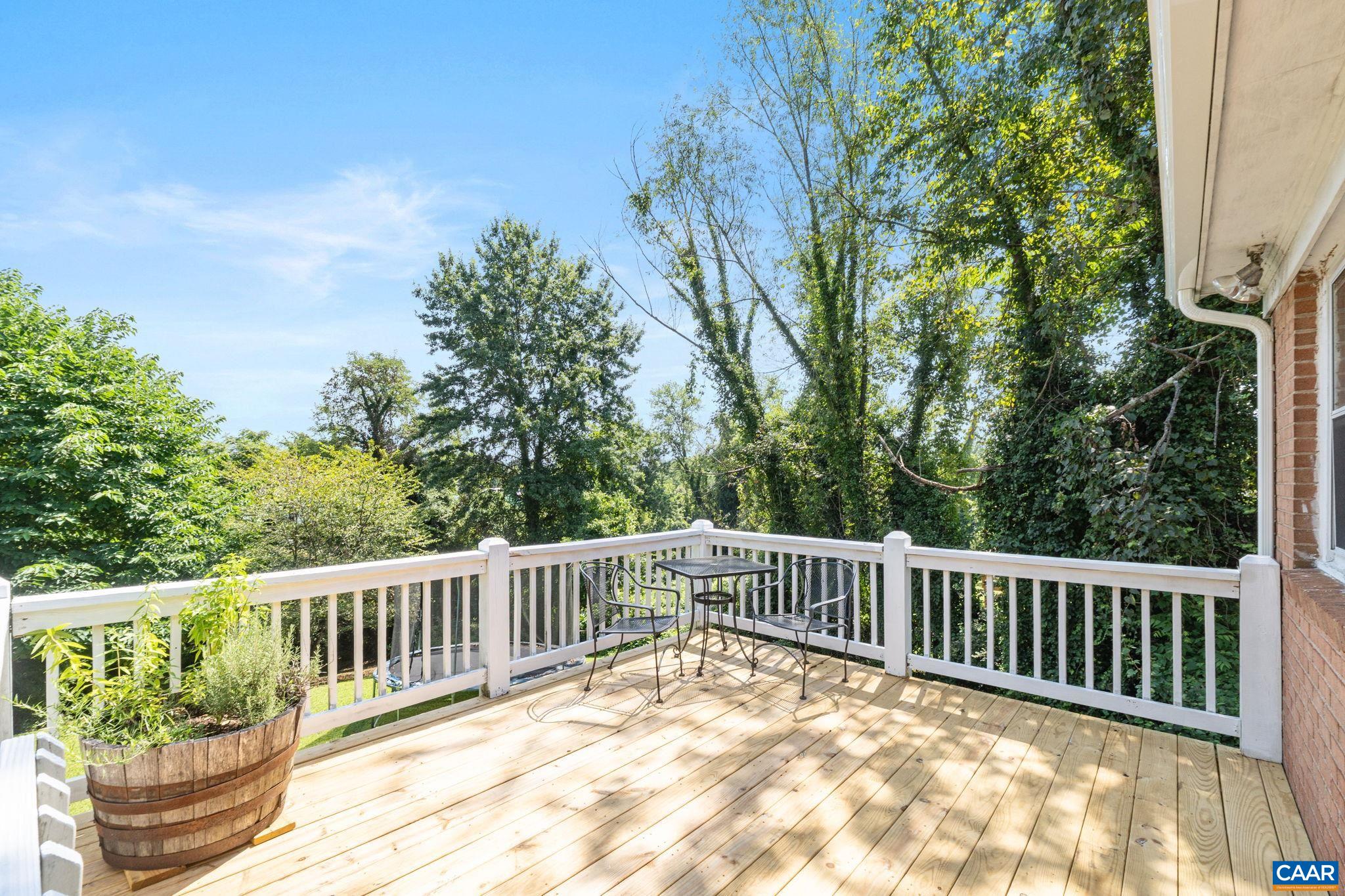 219 HARTMANS MILL RD