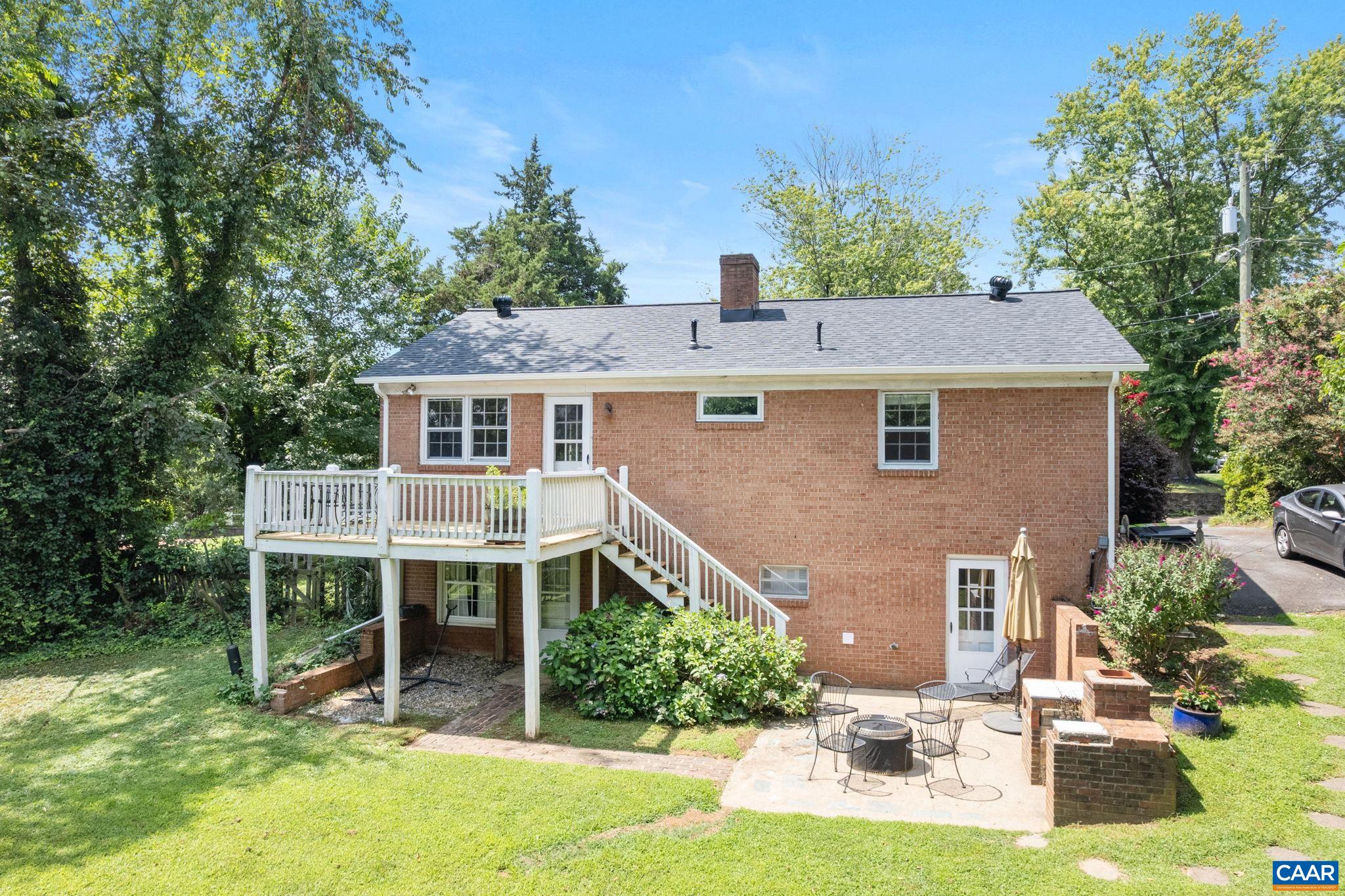 219 HARTMANS MILL RD