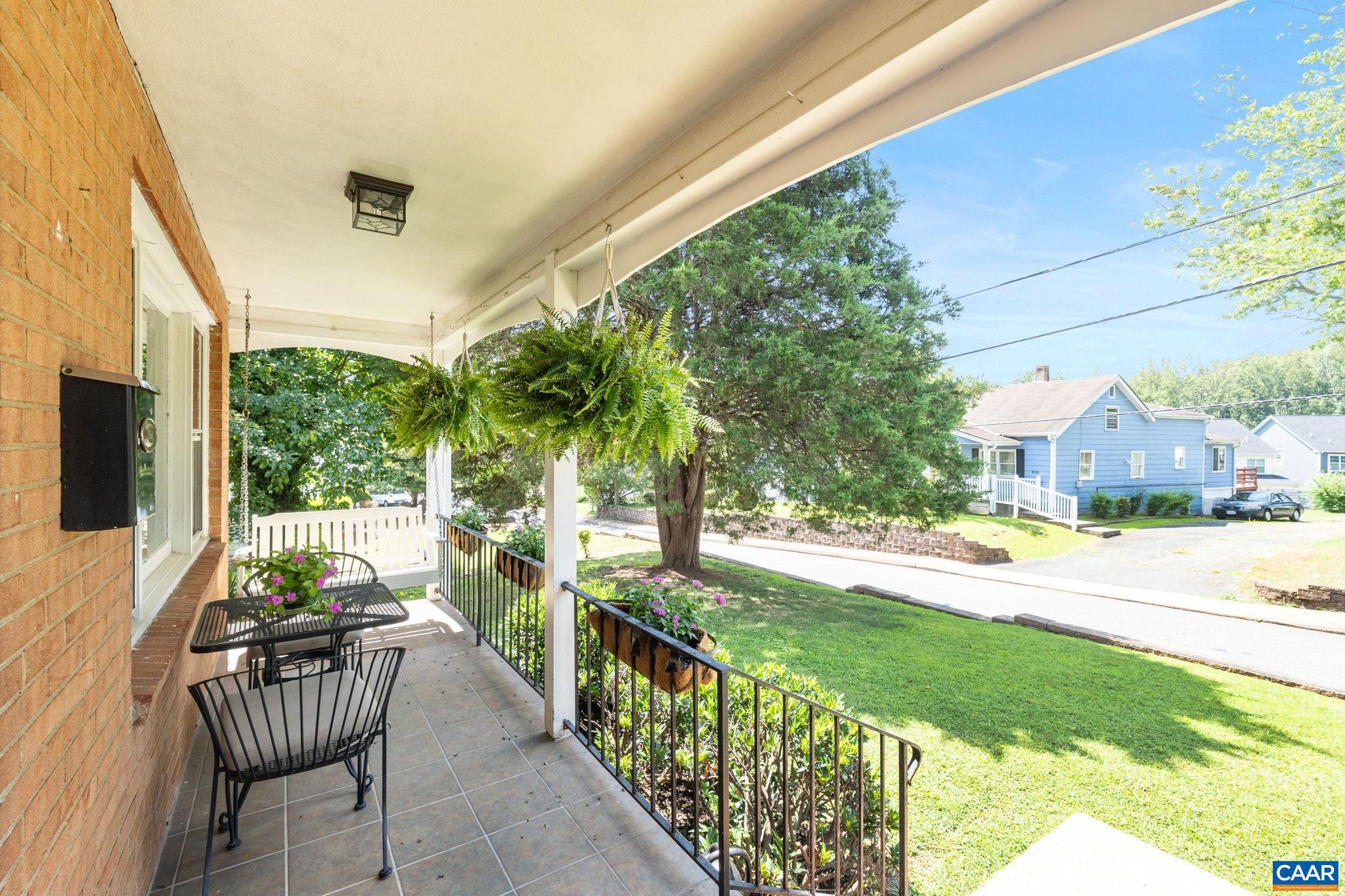 219 HARTMANS MILL RD