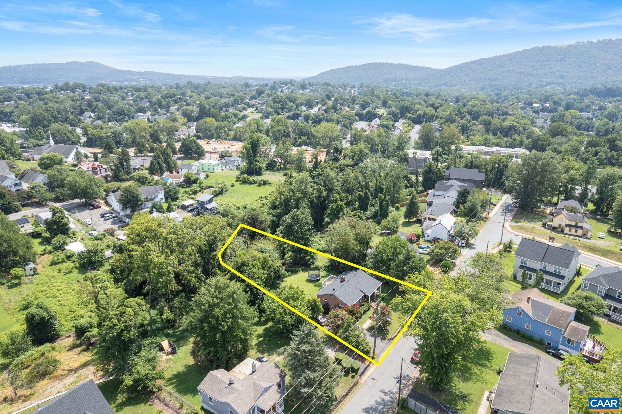 219 HARTMANS MILL RD