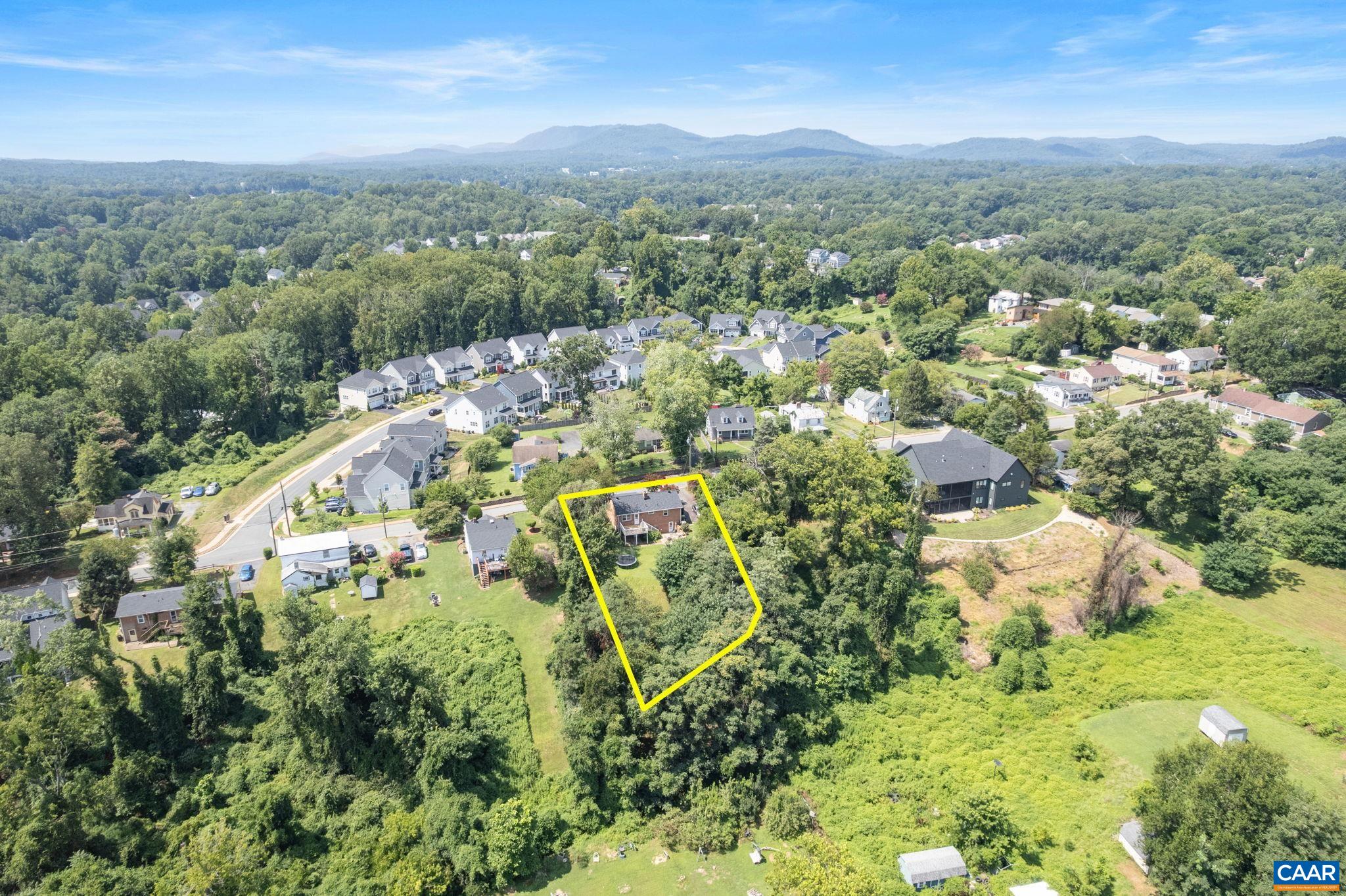 219 HARTMANS MILL RD