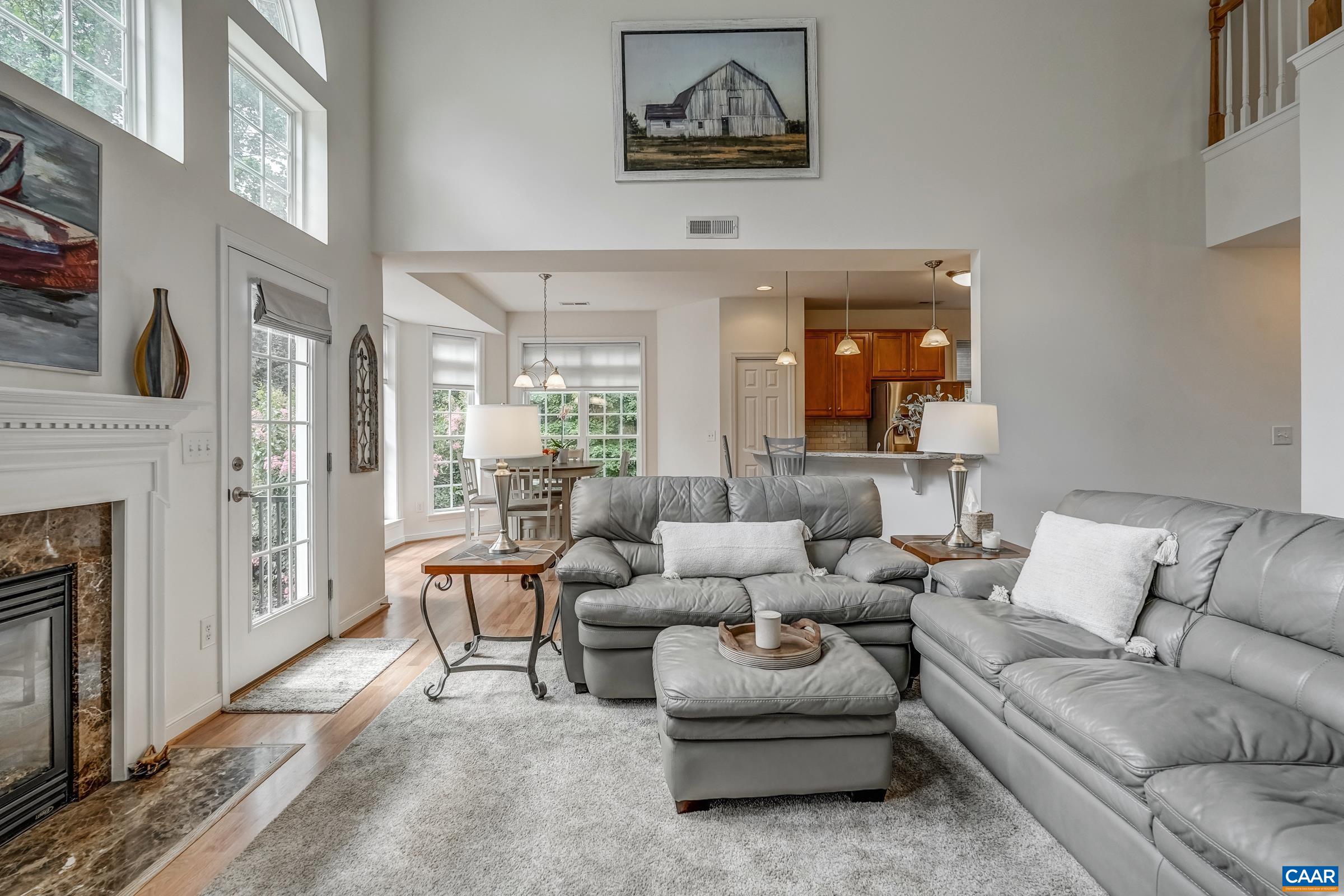 1736 MATTOX CT
