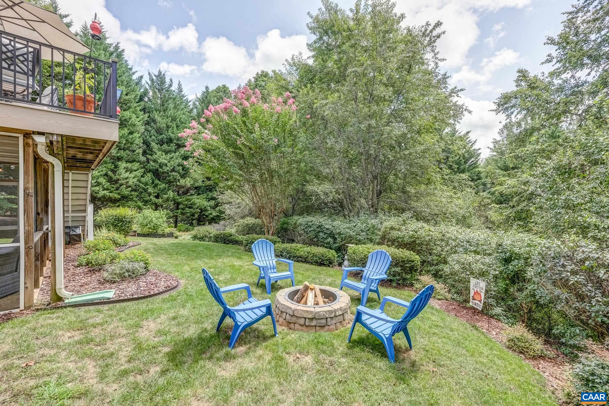 1736 MATTOX CT