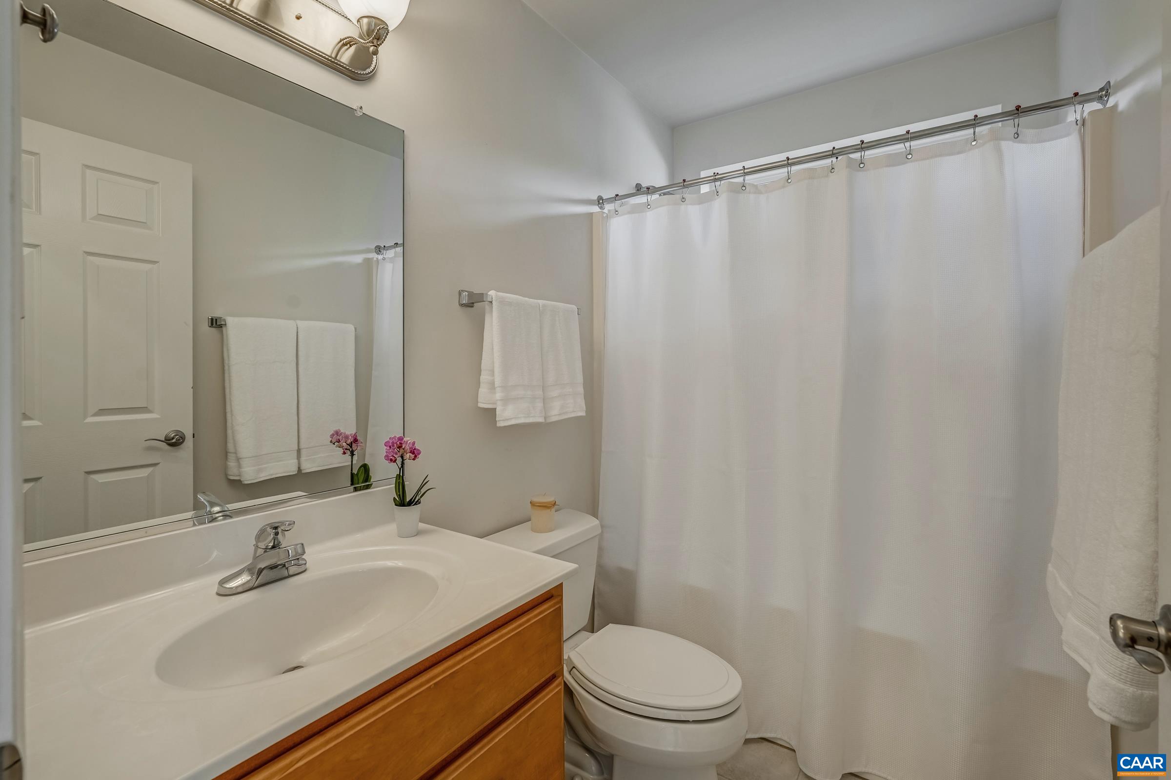 1736 MATTOX CT