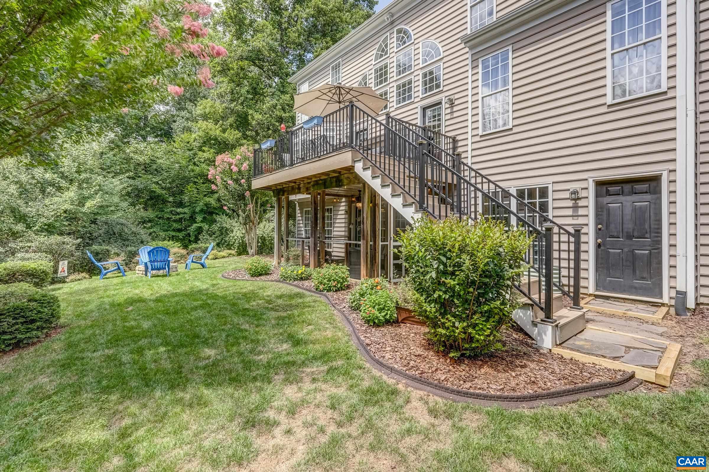 1736 MATTOX CT