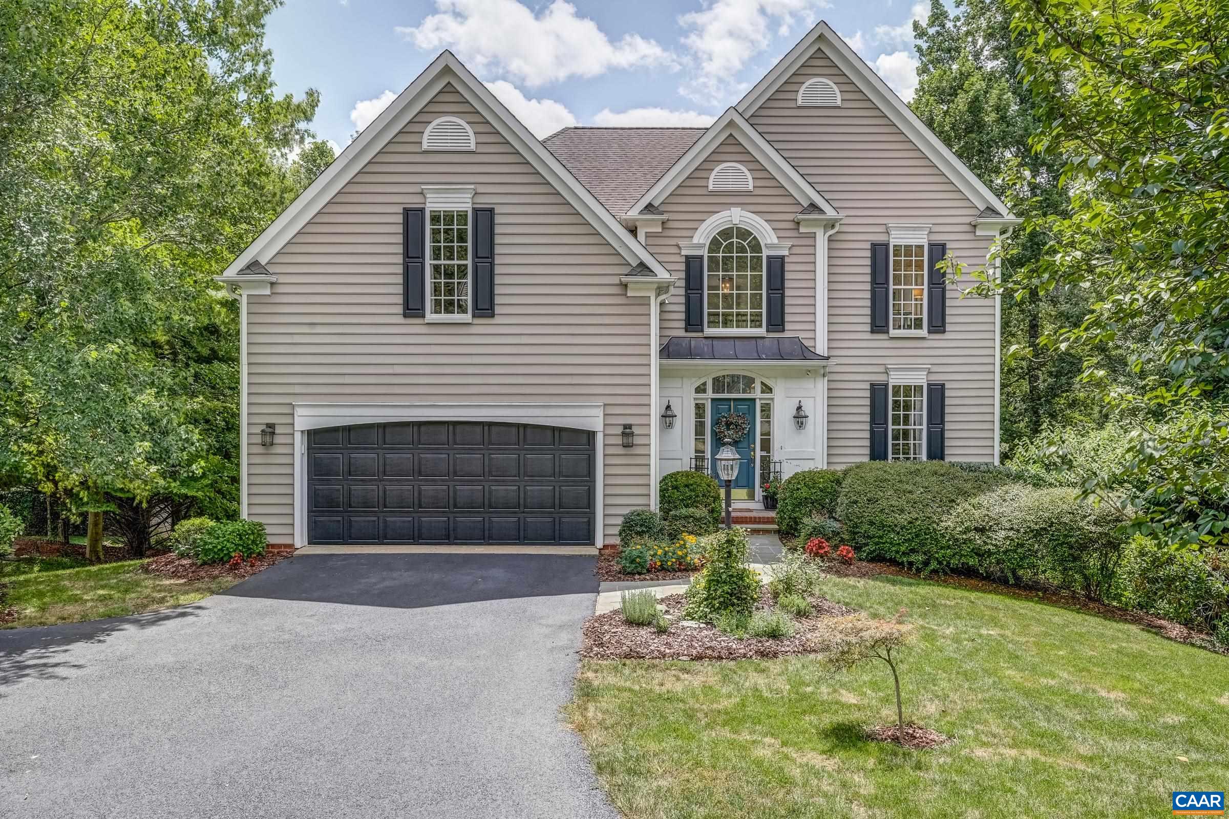 1736 MATTOX CT