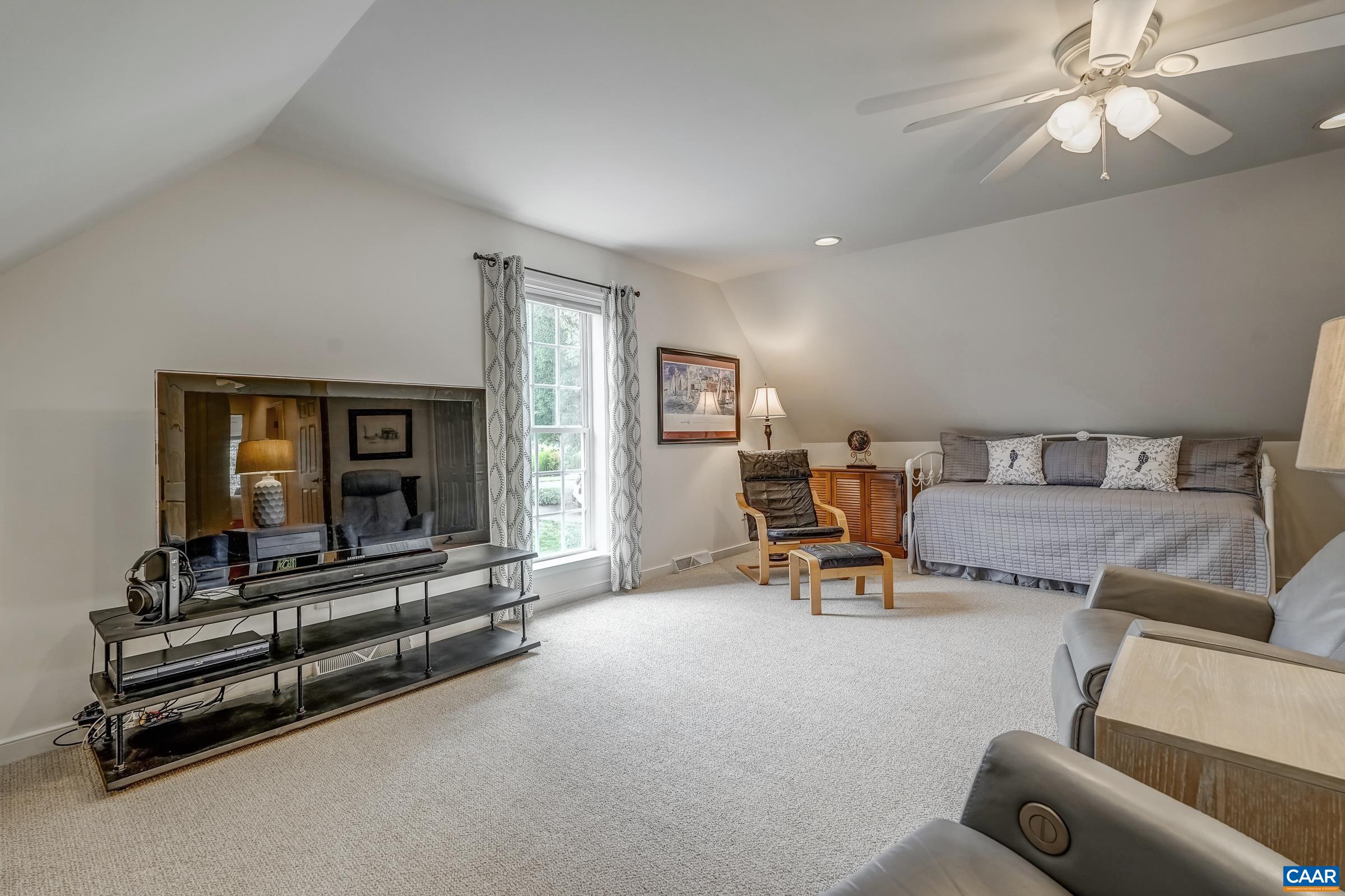1736 MATTOX CT