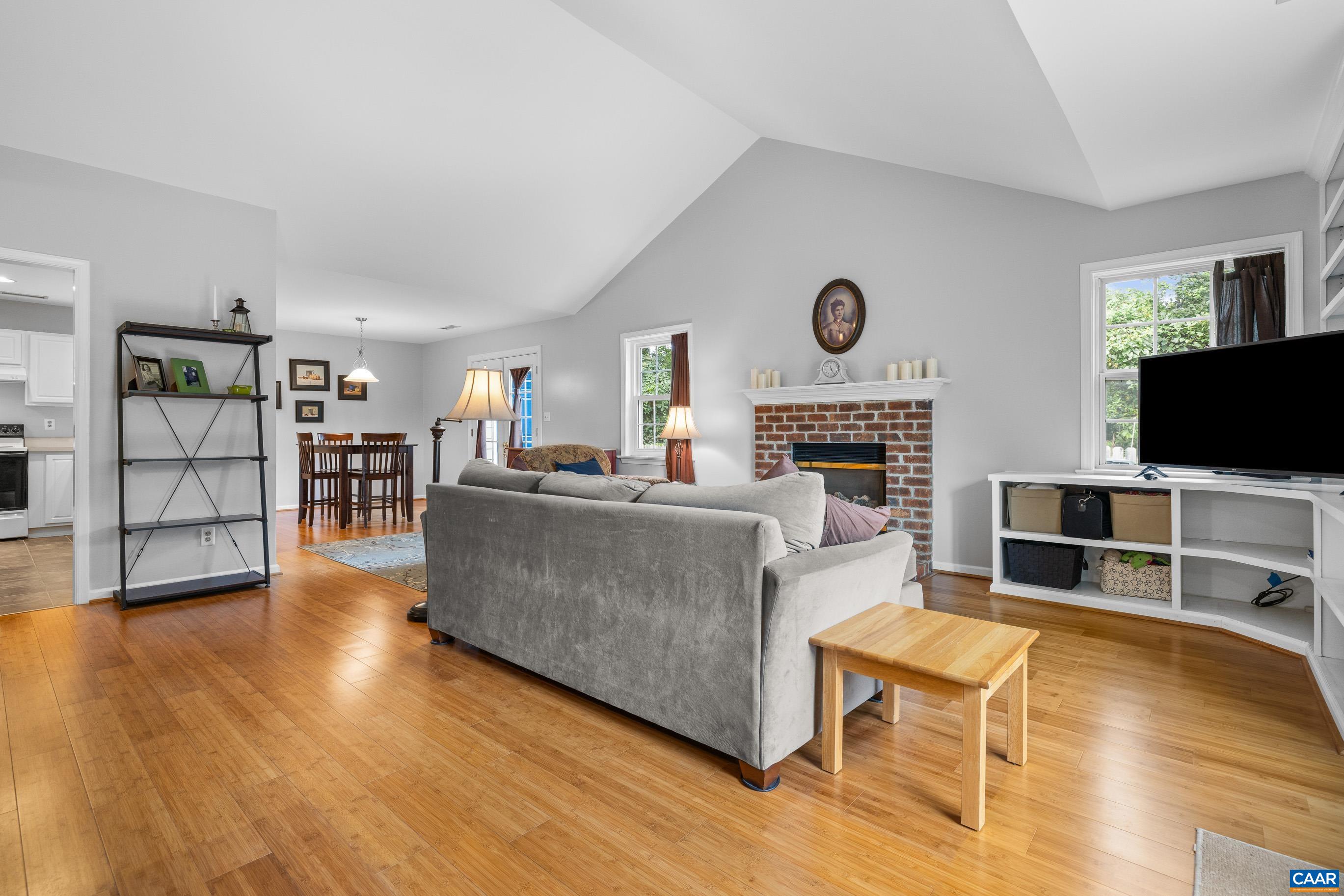 1254 CLOVER RIDGE PL