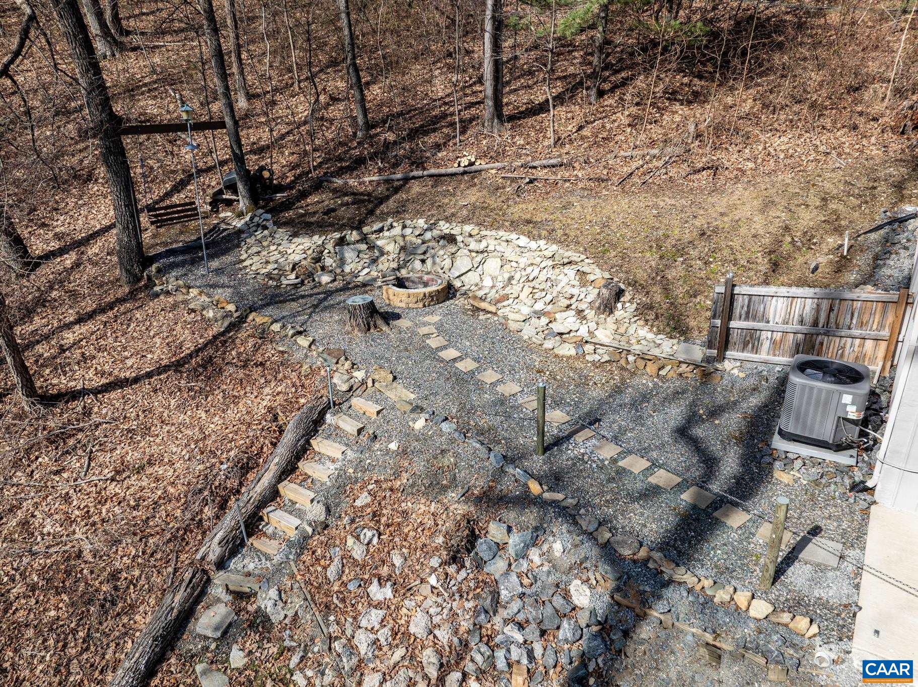 1022 TURKEY RIDGE RD