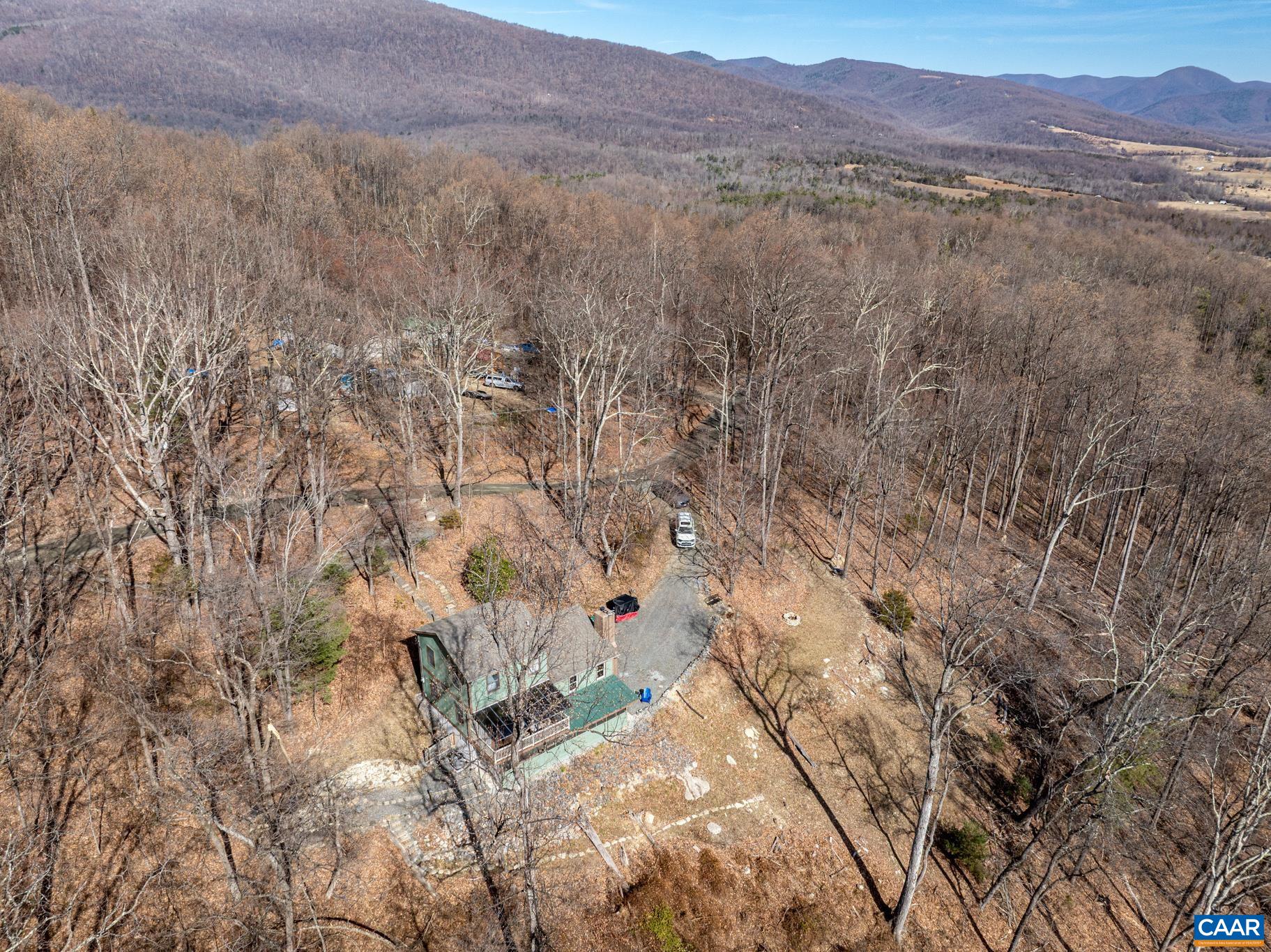 1022 TURKEY RIDGE RD