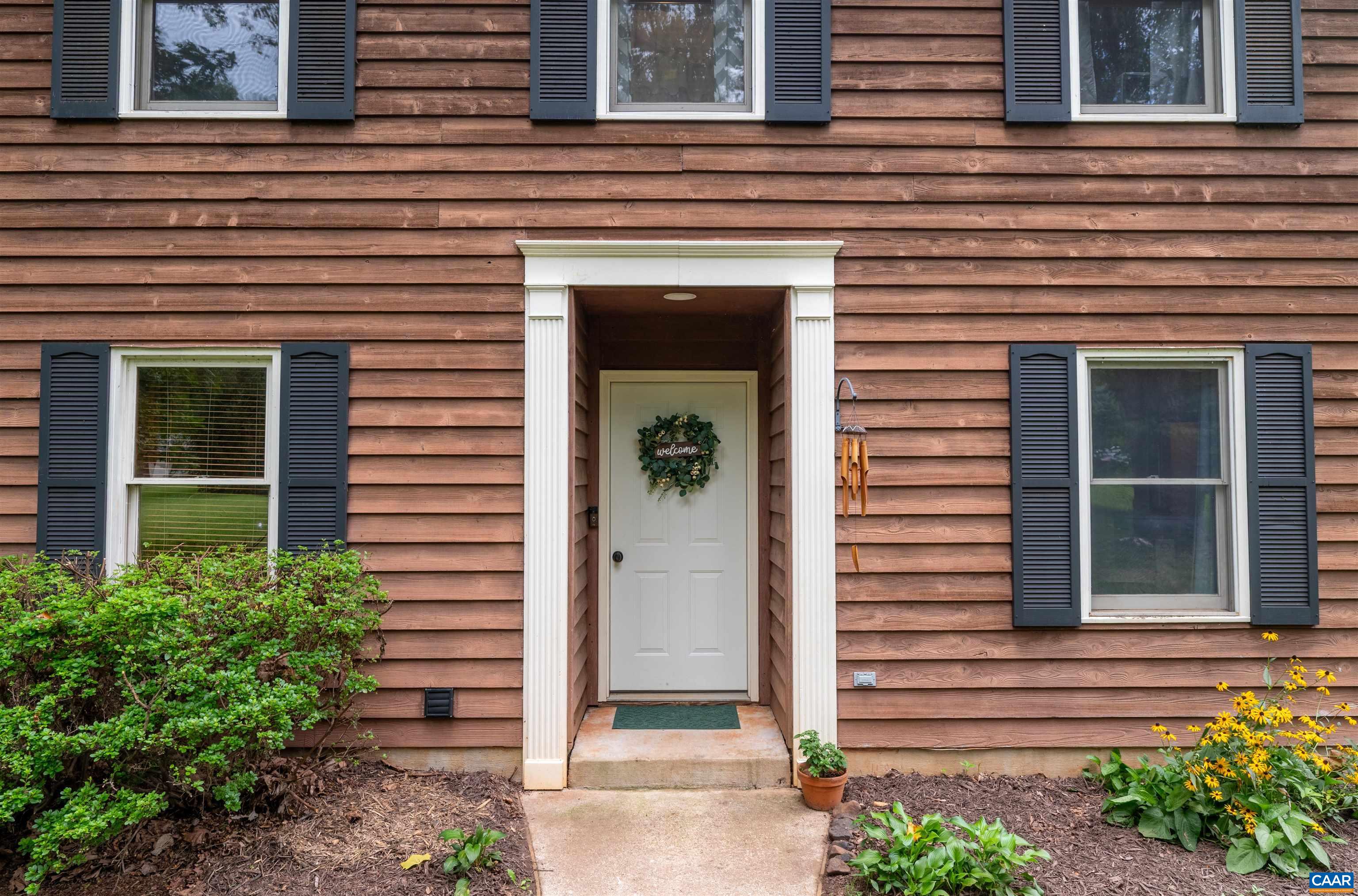 189 EDGEHILL WAY