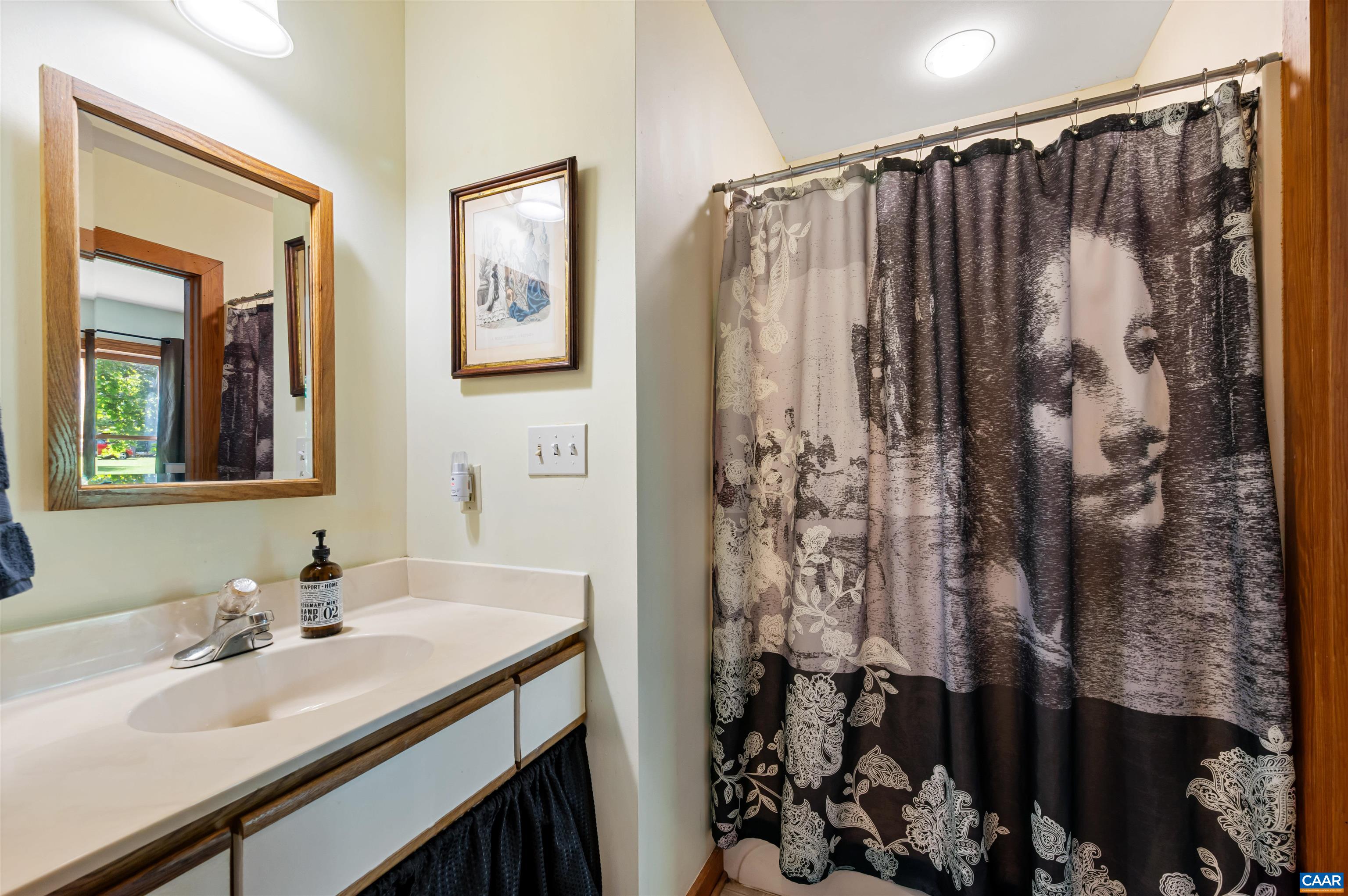 189 EDGEHILL WAY