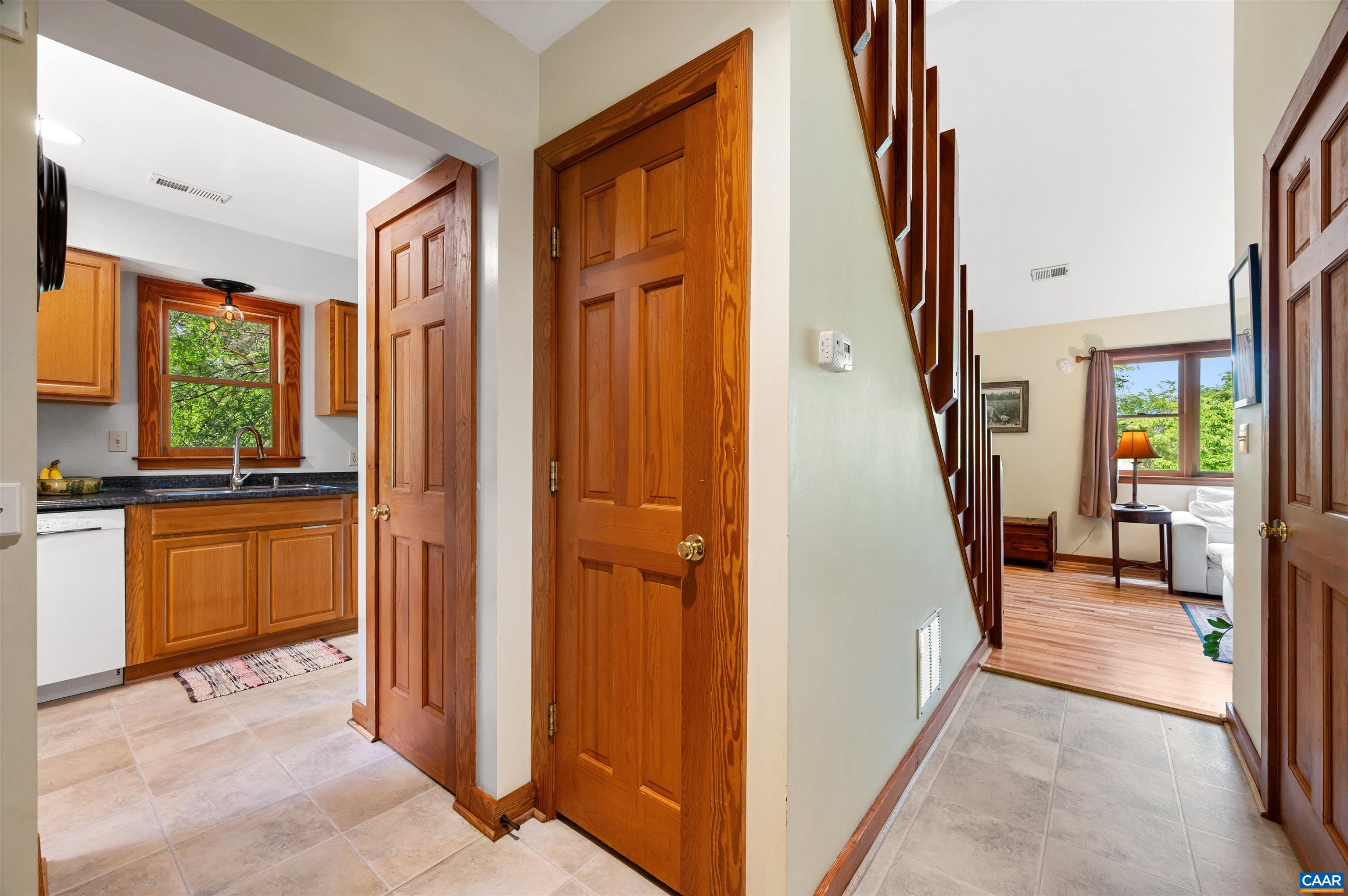 189 EDGEHILL WAY