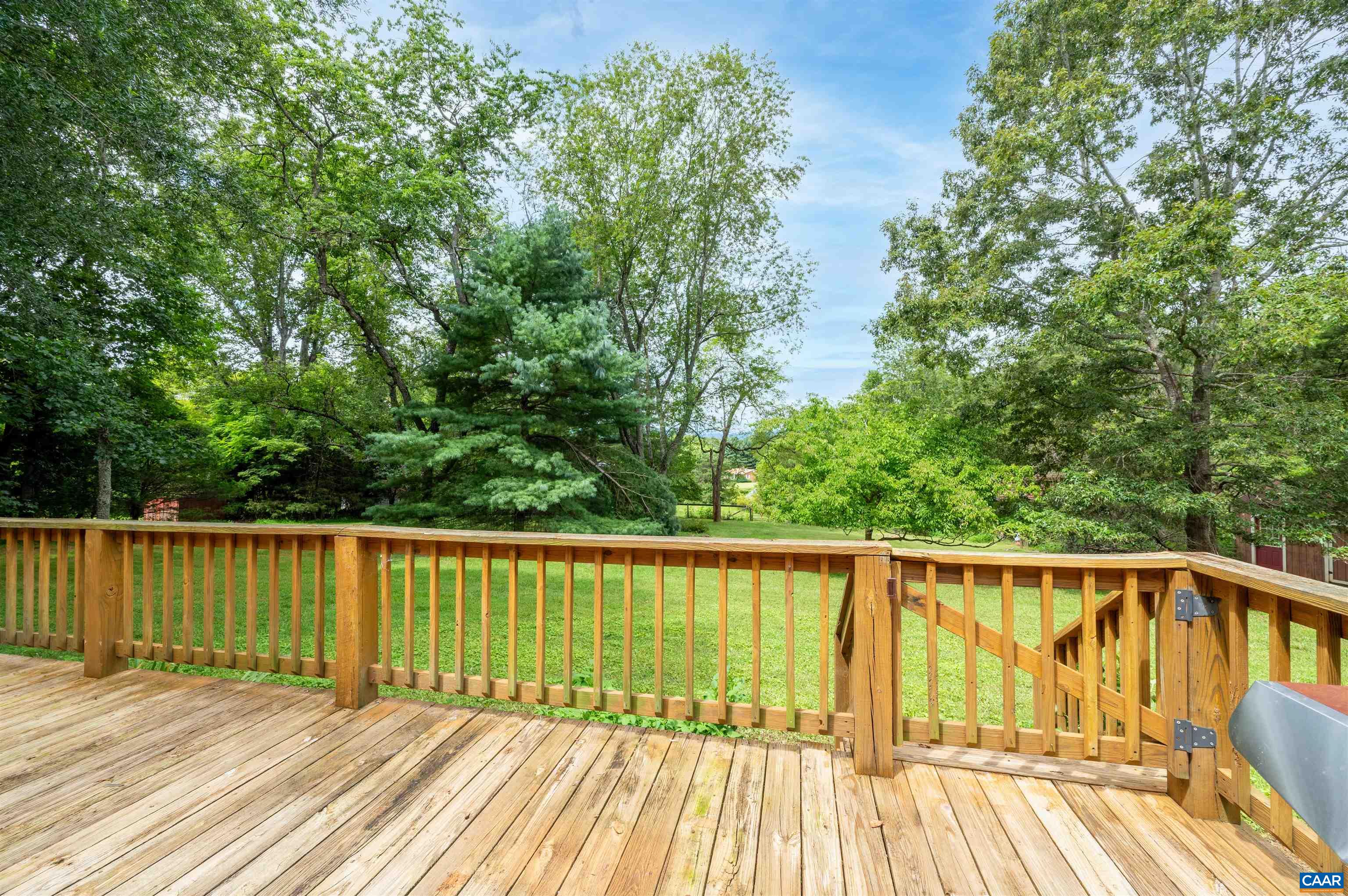 189 EDGEHILL WAY